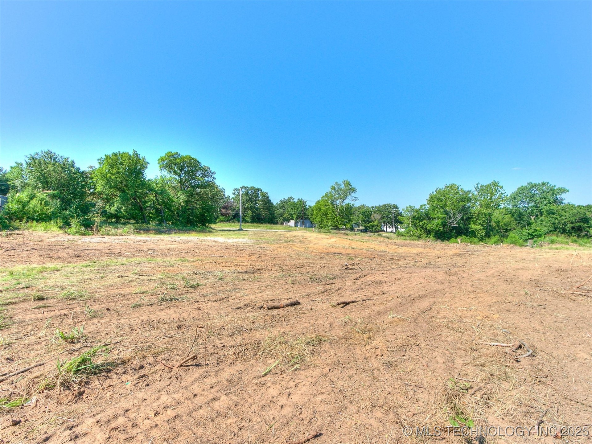 10055 E 590 Road Property Photo 12