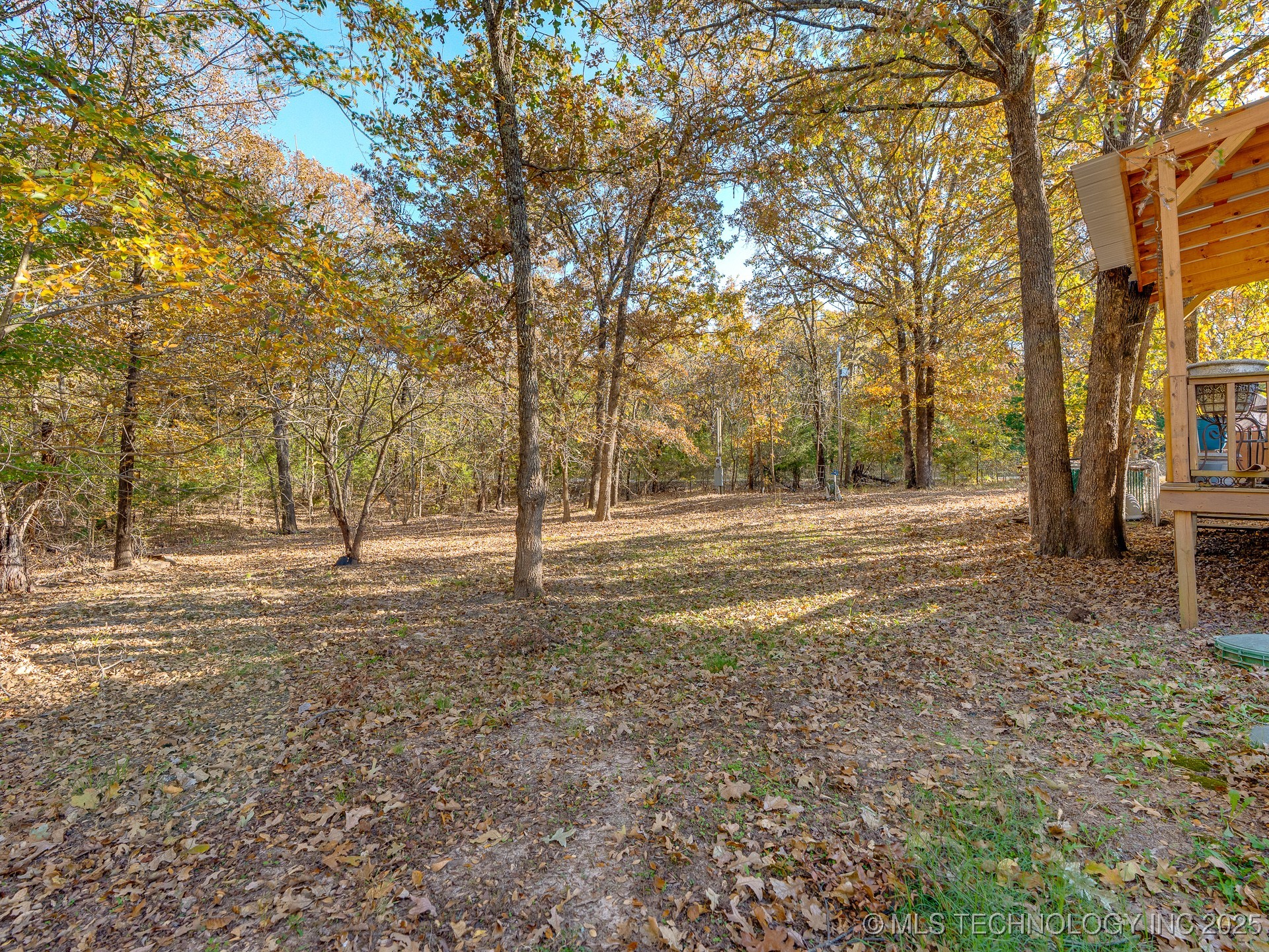 8974 S Willard Road Property Photo 6