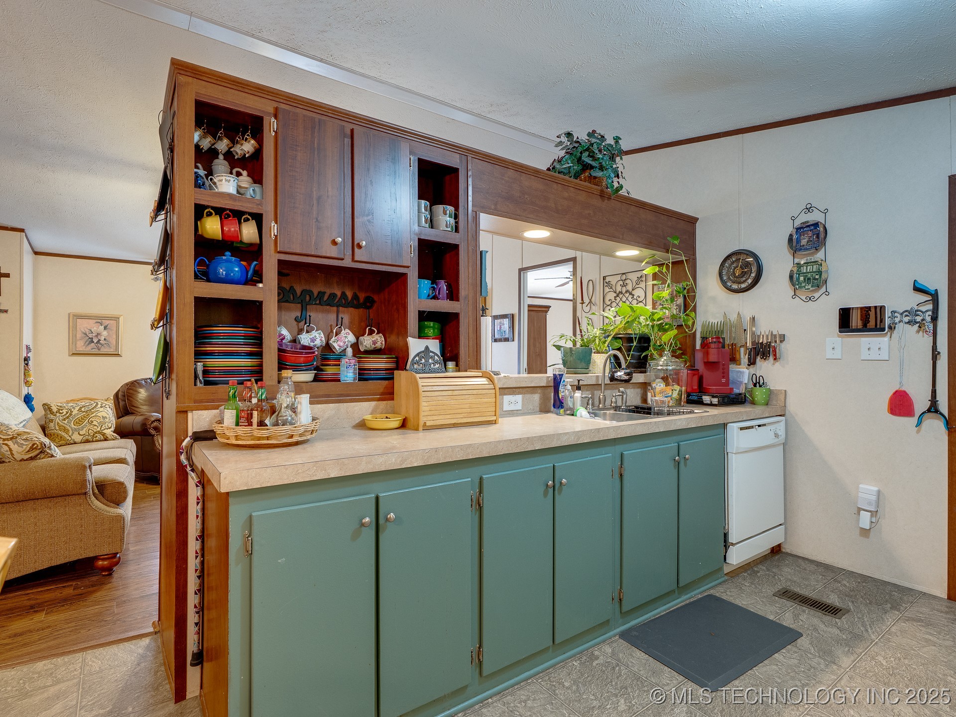 8974 S Willard Road Property Photo 15