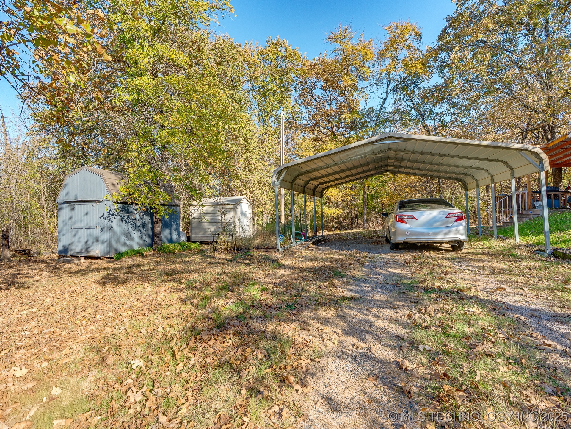 8974 S Willard Road Property Photo 38