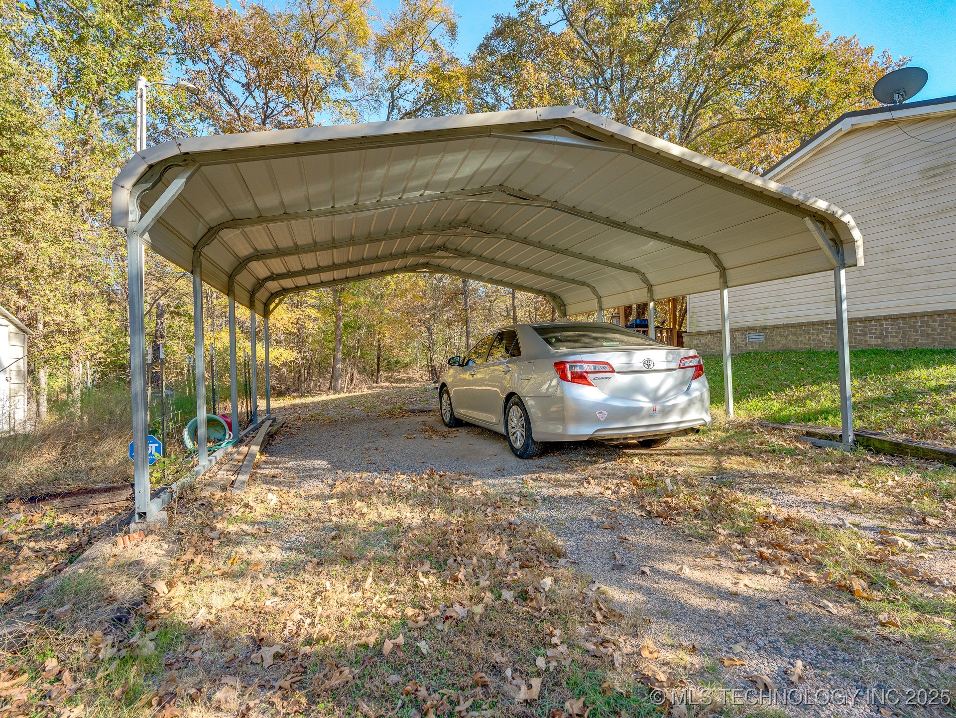 8974 S Willard Road Property Photo 39