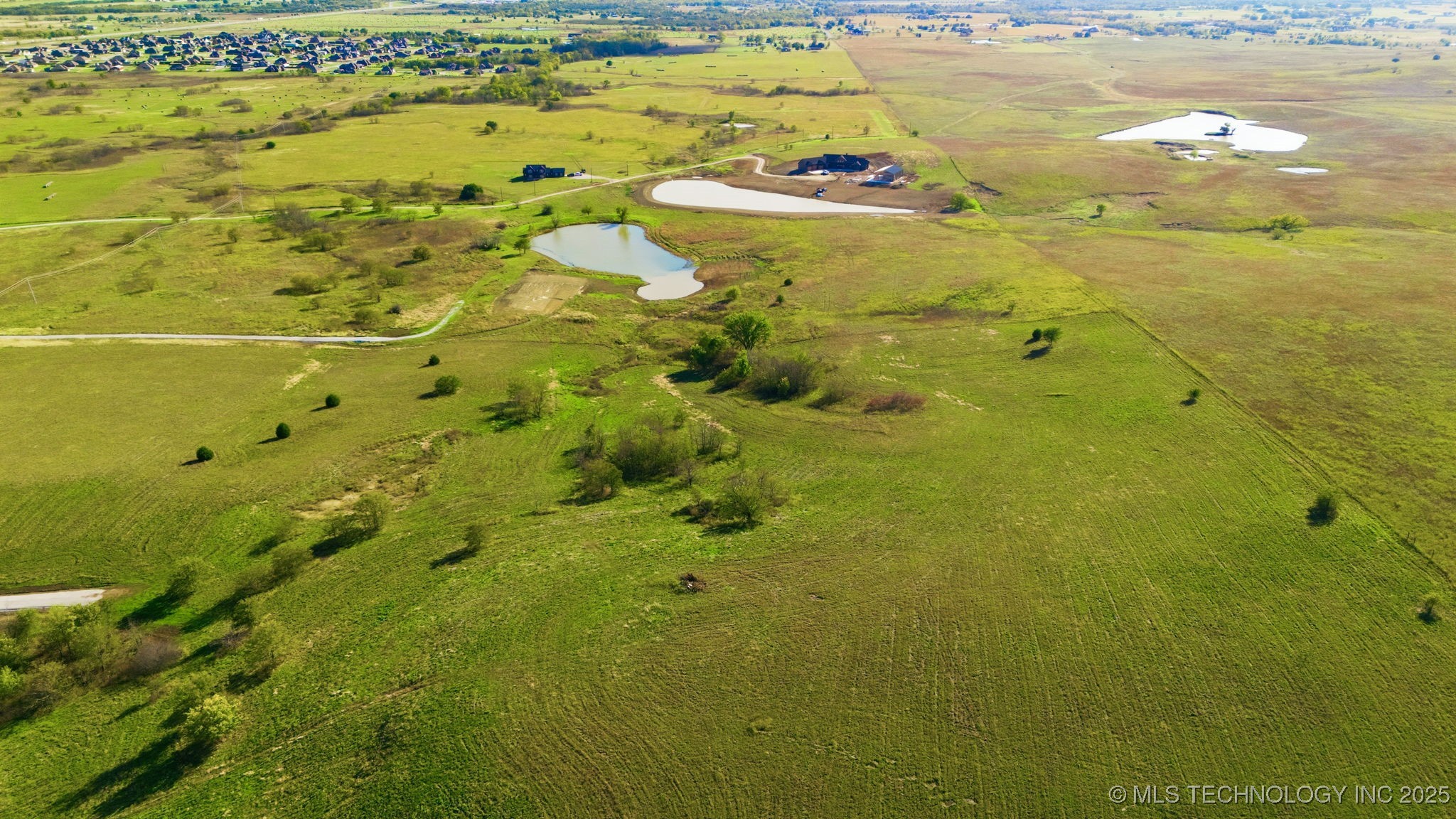 001 Sandstone Avenue Property Photo 3