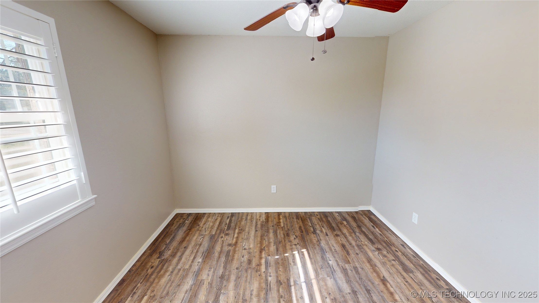 16924 County Road 1517 Property Photo 6