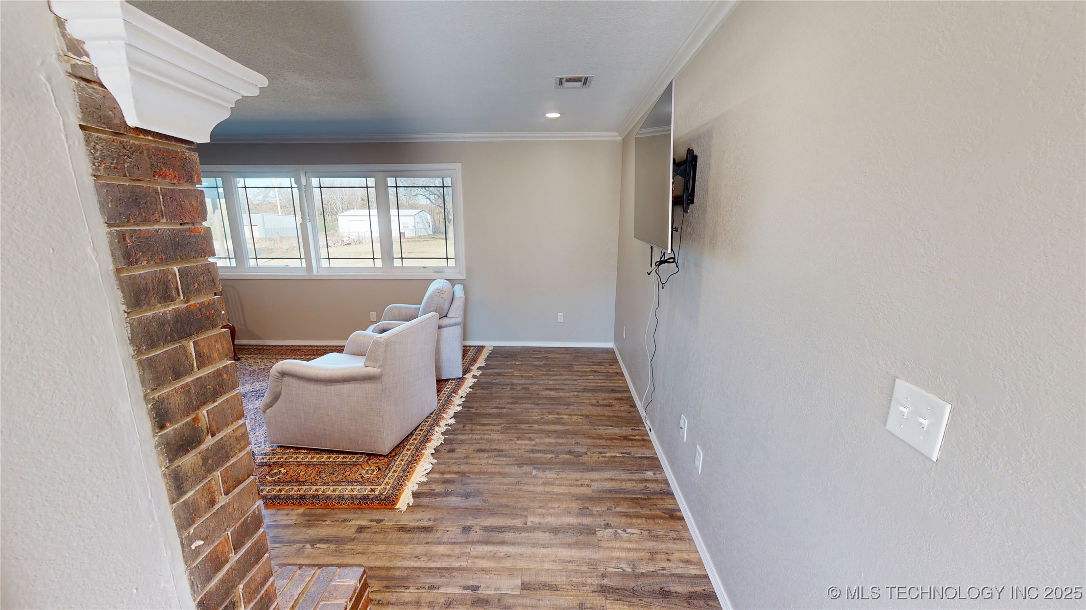 16924 County Road 1517 Property Photo 16