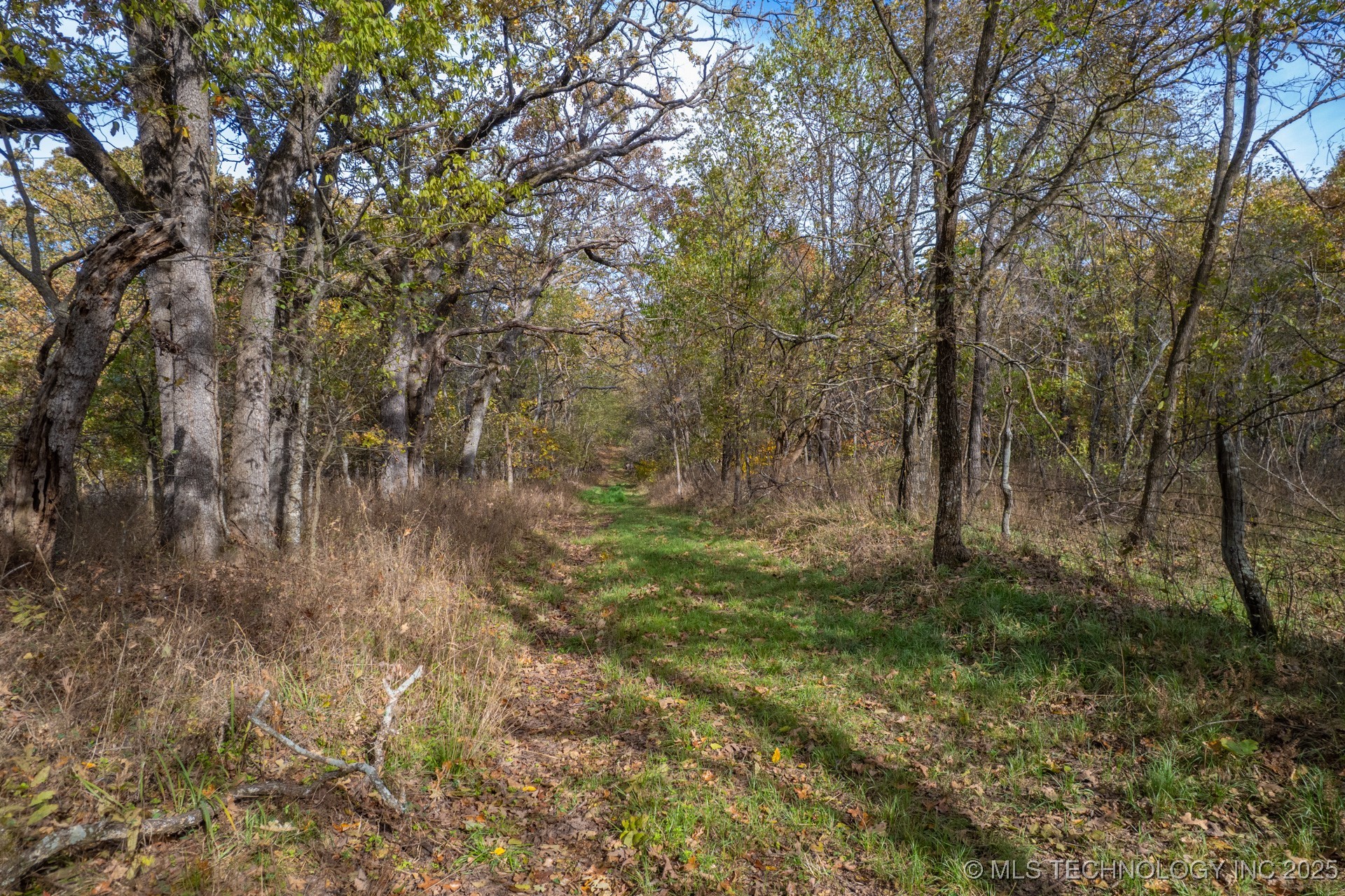 200 E 20 Road Property Photo 25