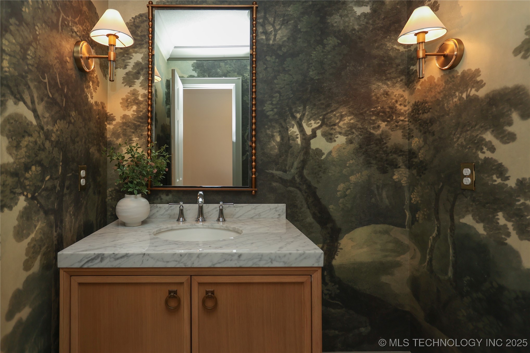 5535 E 113th Street Property Photo 12