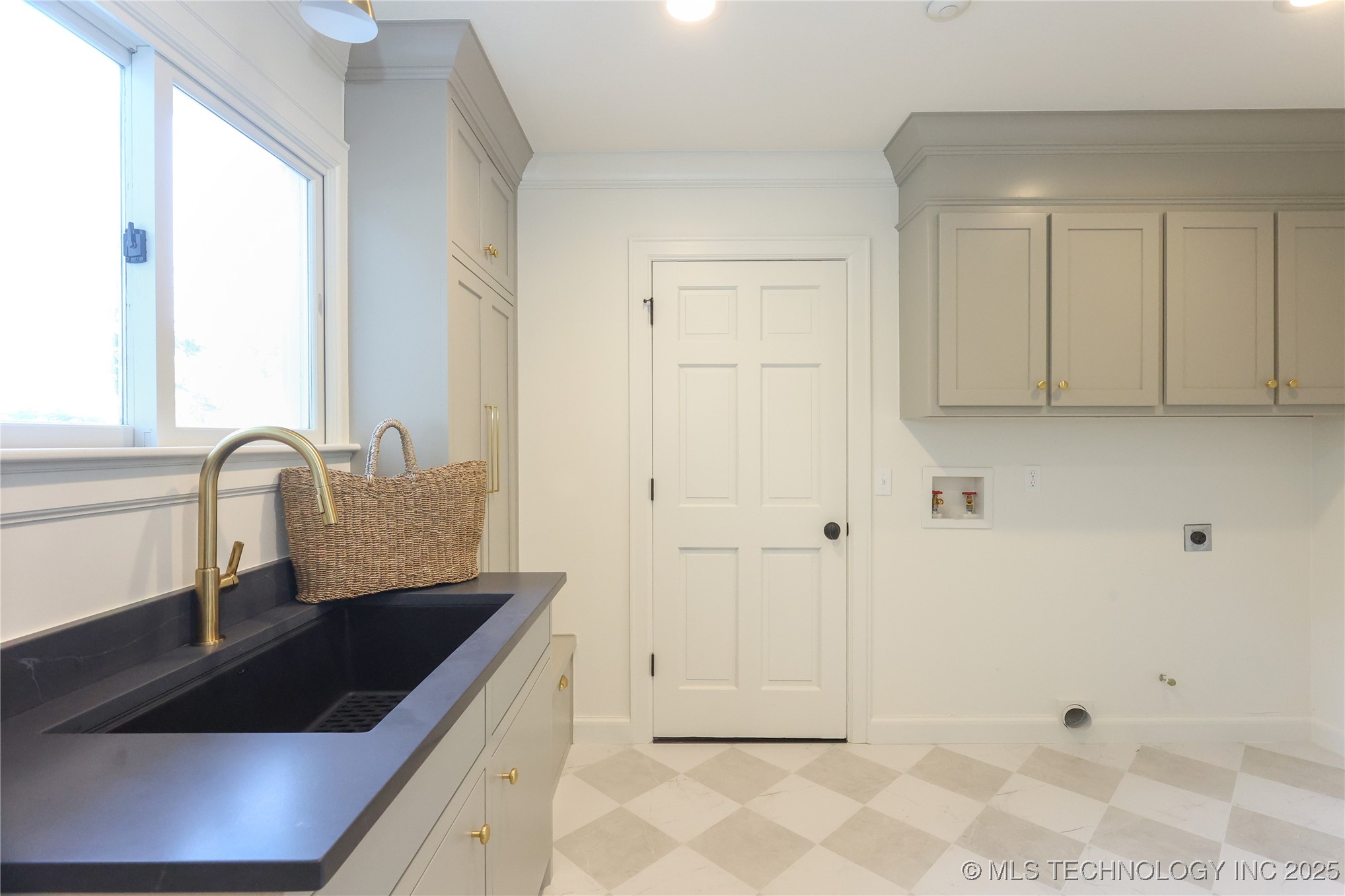 5535 E 113th Street Property Photo 25