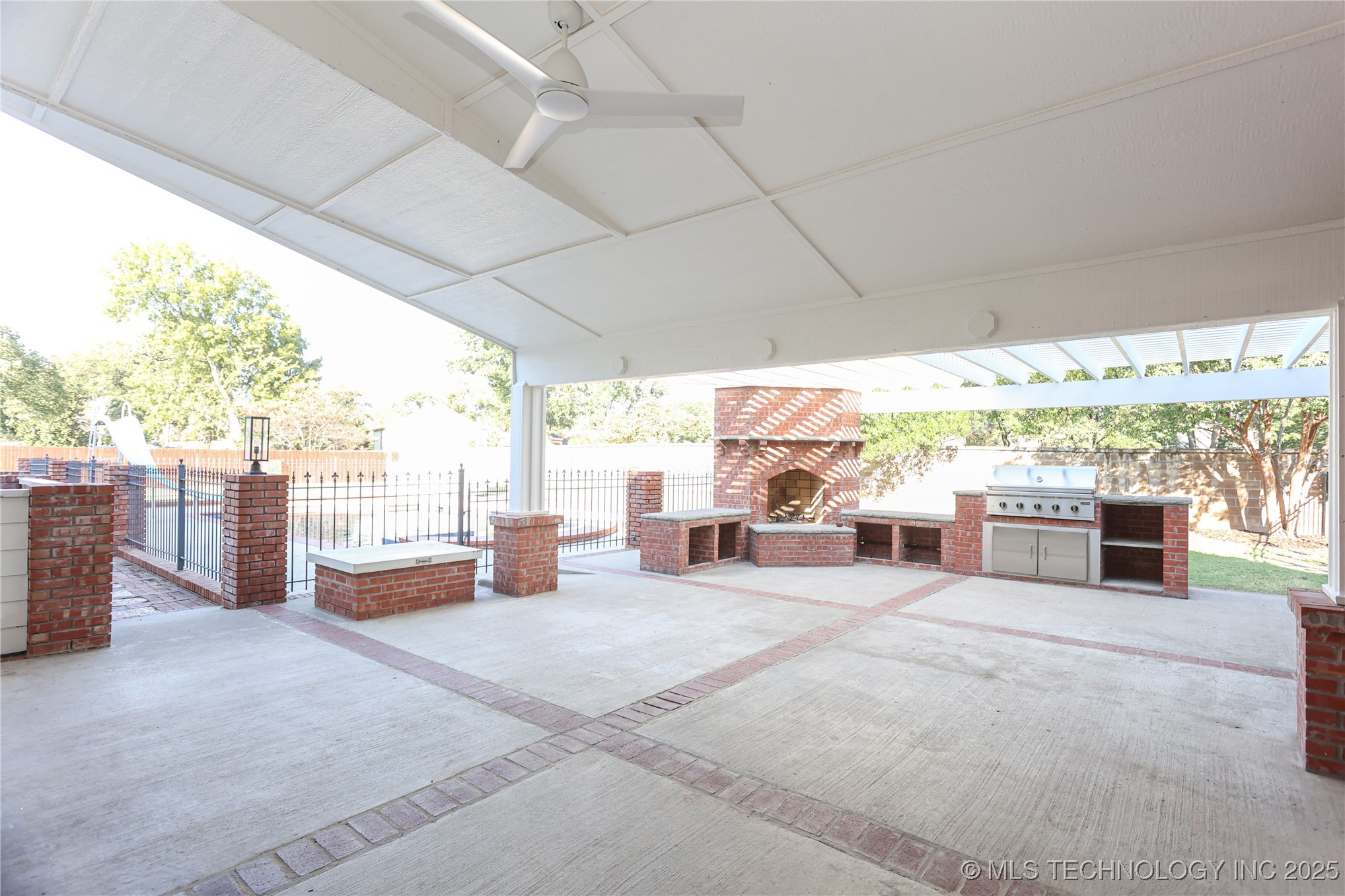 5535 E 113th Street Property Photo 44