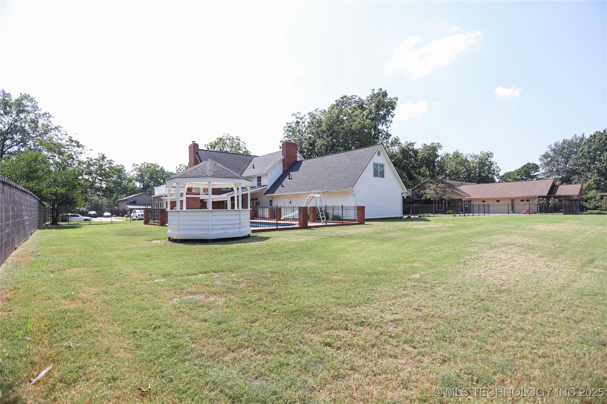 5535 E 113th Street Property Photo 49