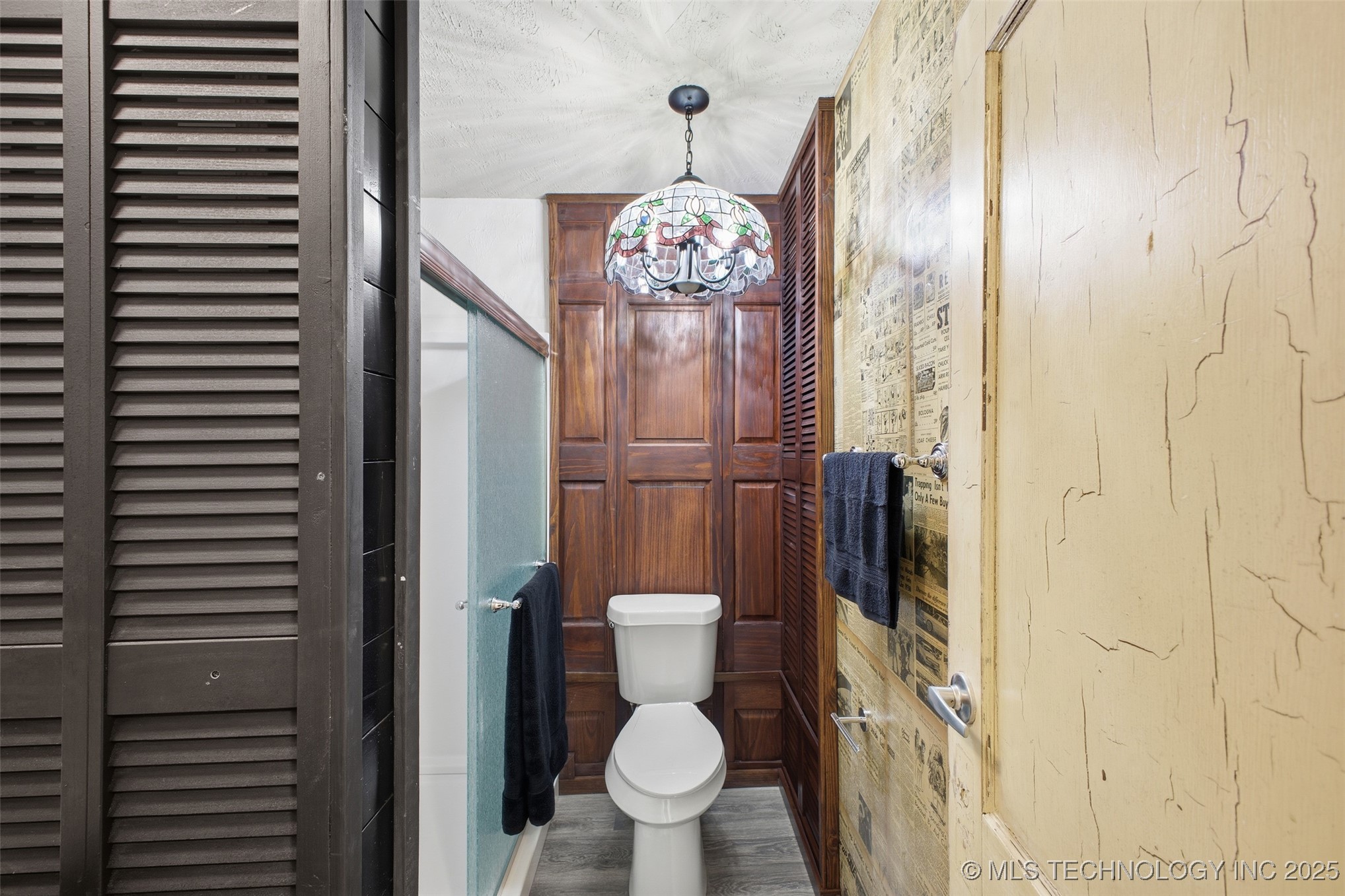 701 E 16th Street Property Photo 35