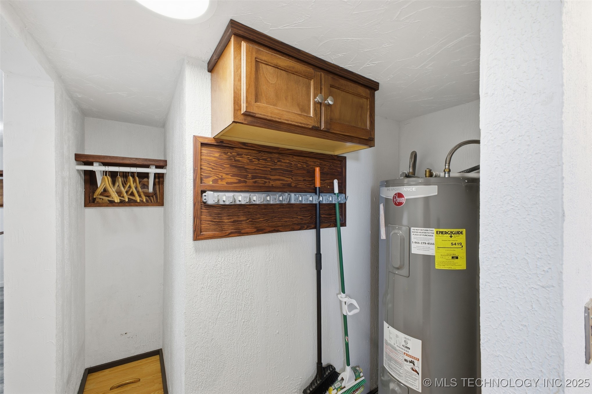 701 E 16th Street Property Photo 39