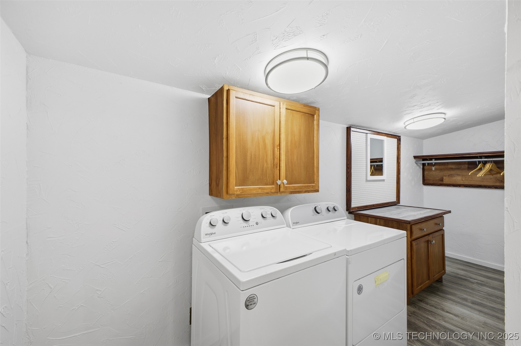 701 E 16th Street Property Photo 41