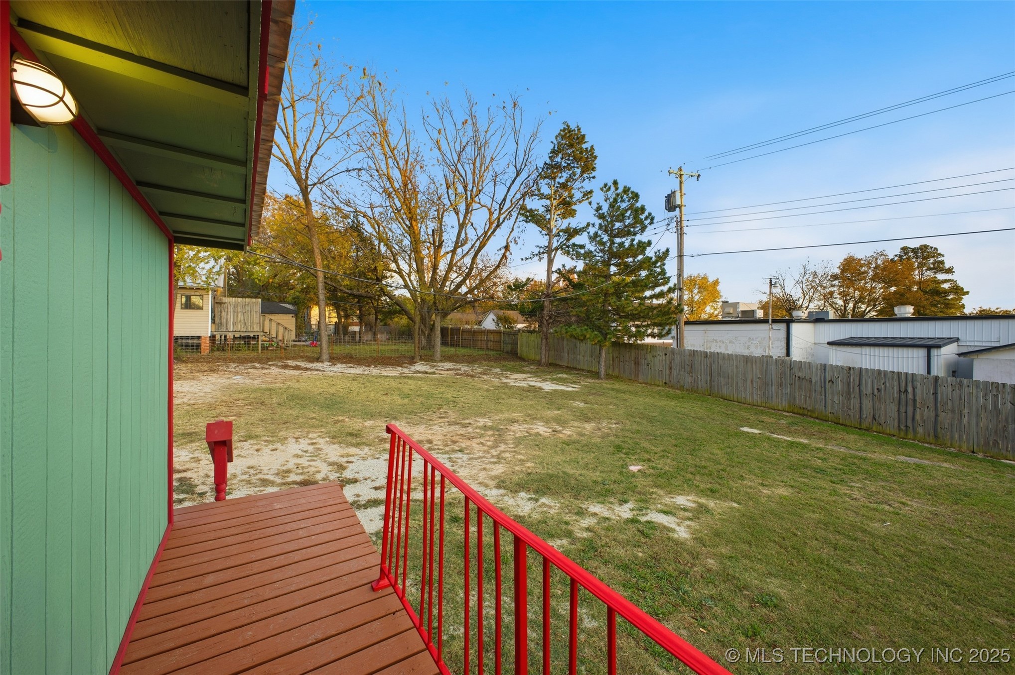 701 E 16th Street Property Photo 50