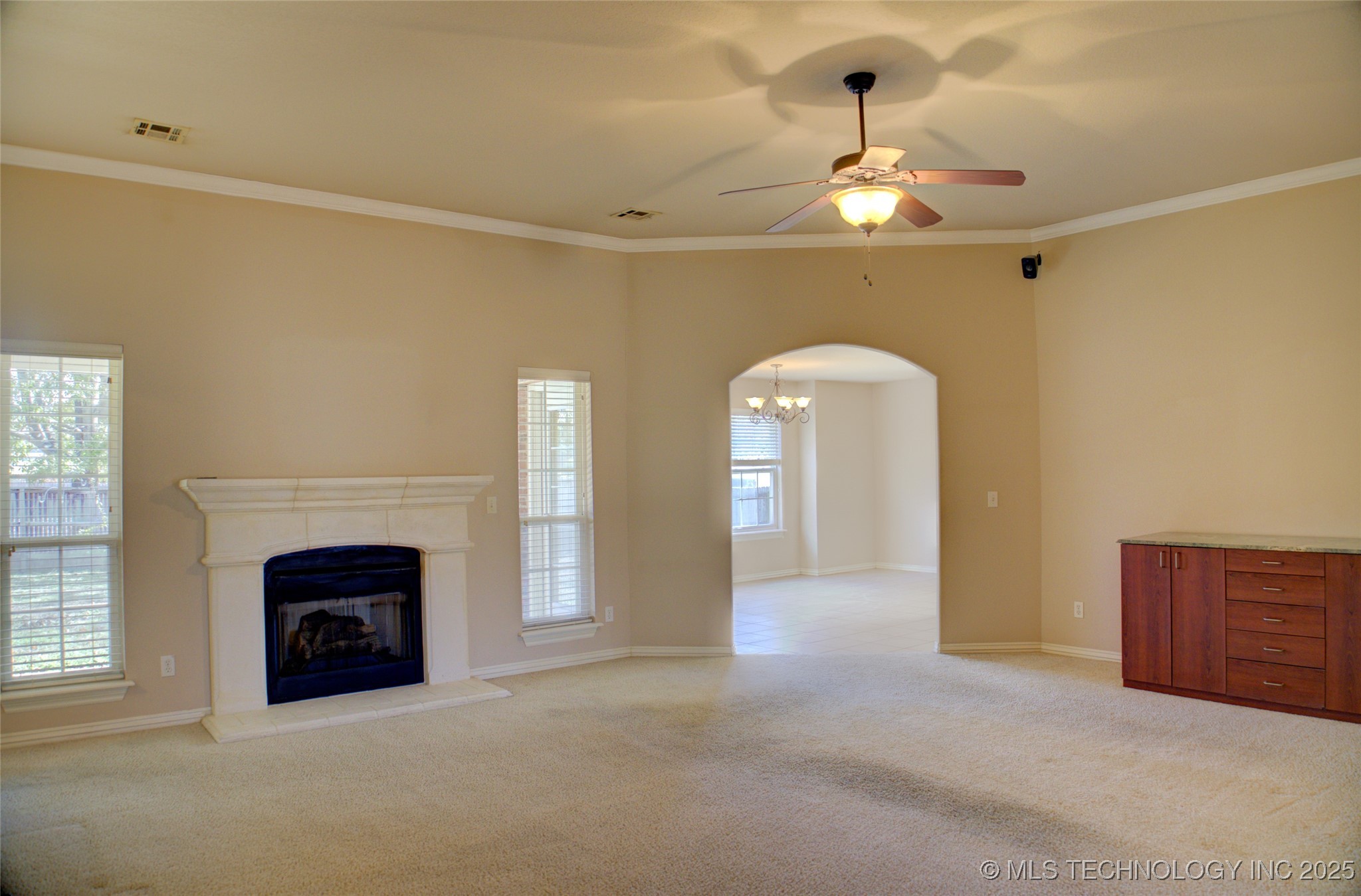 1920 Richmond Drive Property Photo 8