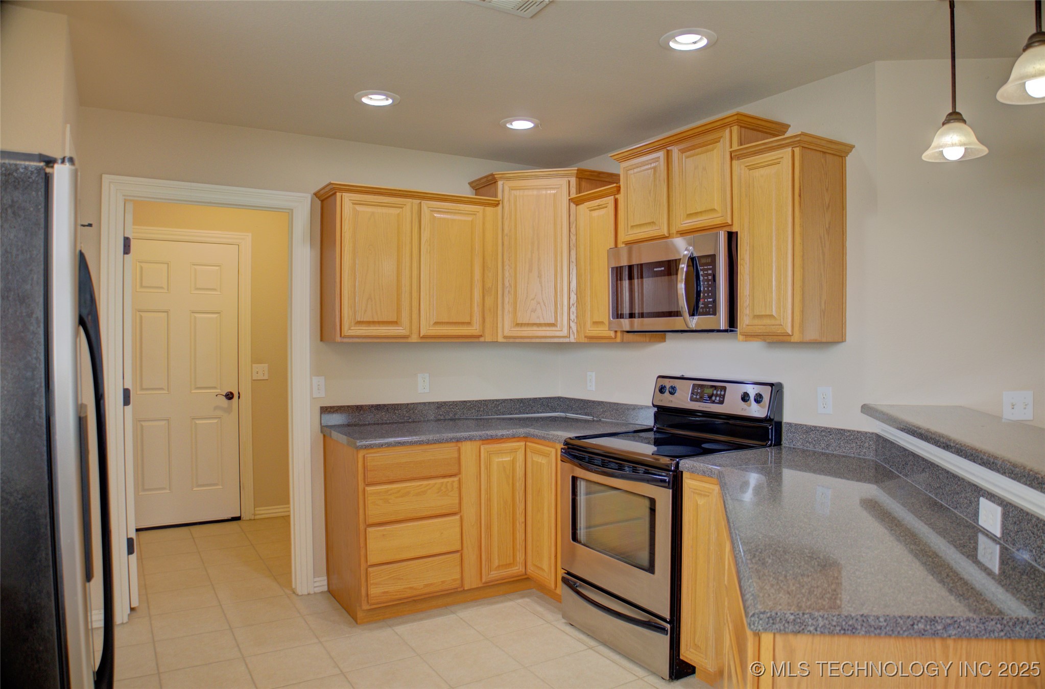 1920 Richmond Drive Property Photo 18