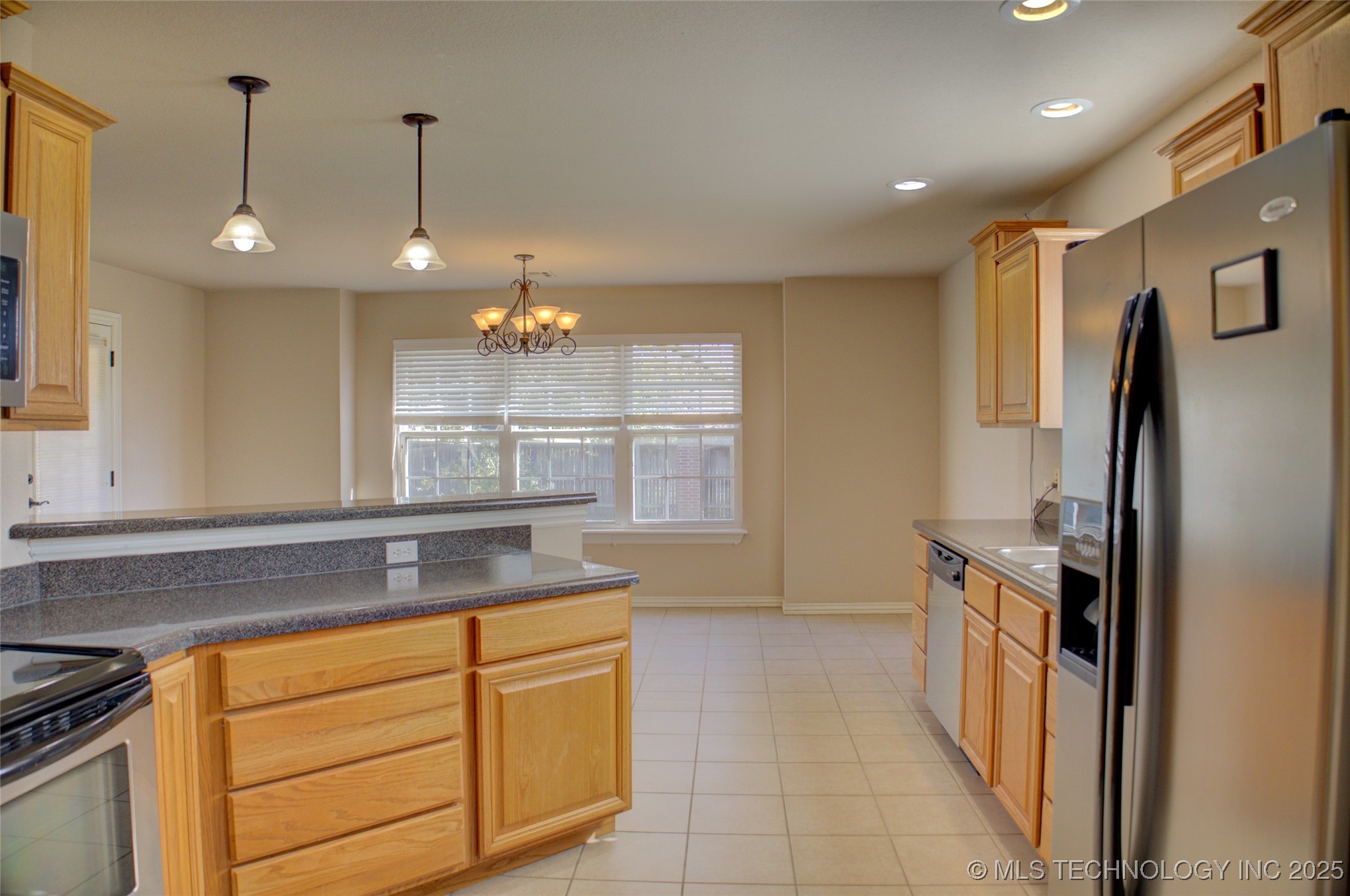 1920 Richmond Drive Property Photo 20