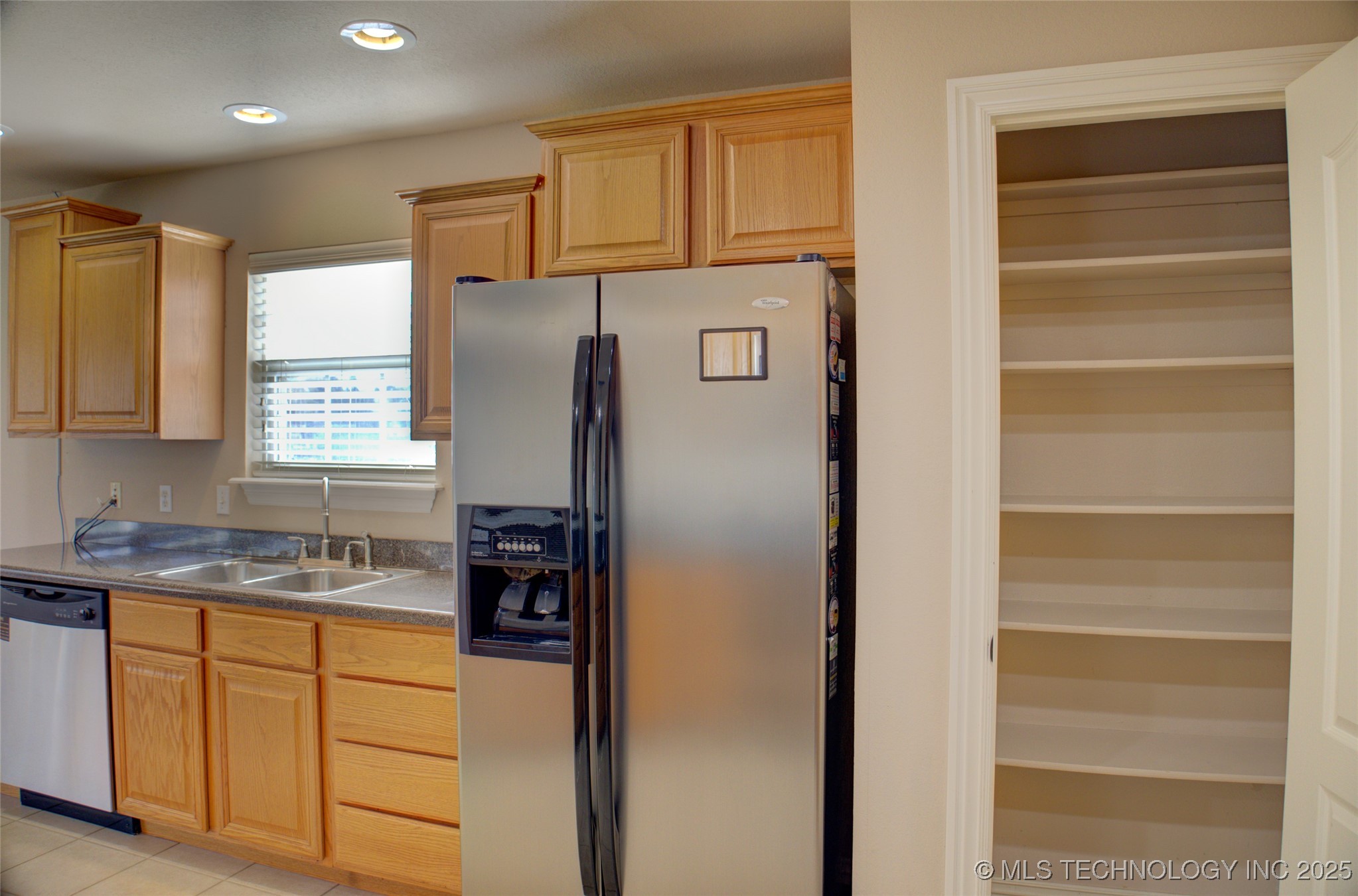 1920 Richmond Drive Property Photo 22