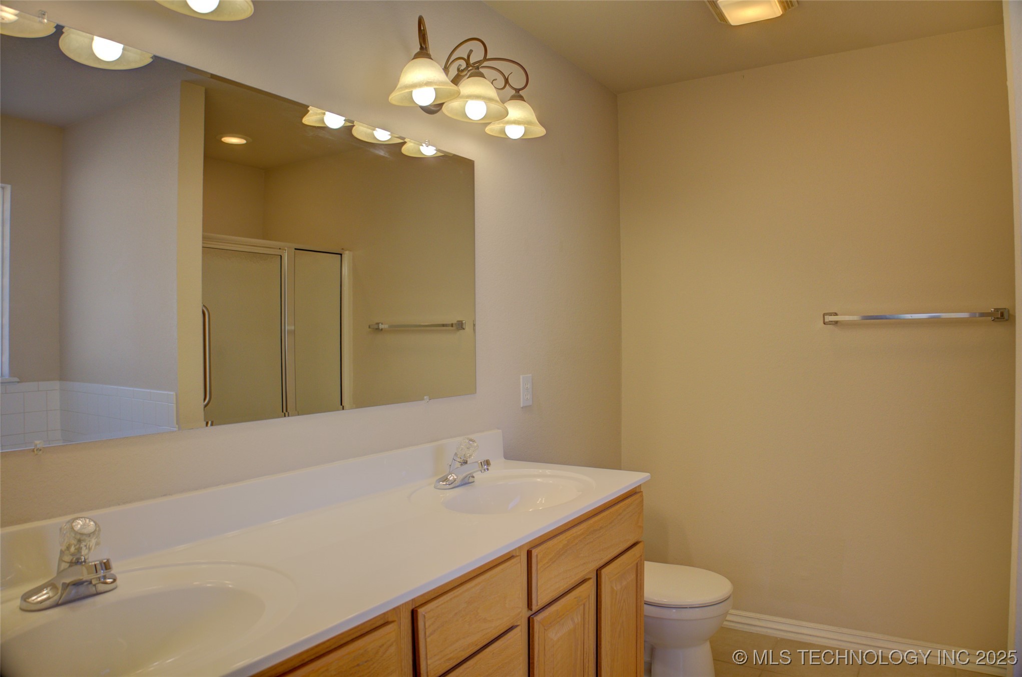 1920 Richmond Drive Property Photo 32