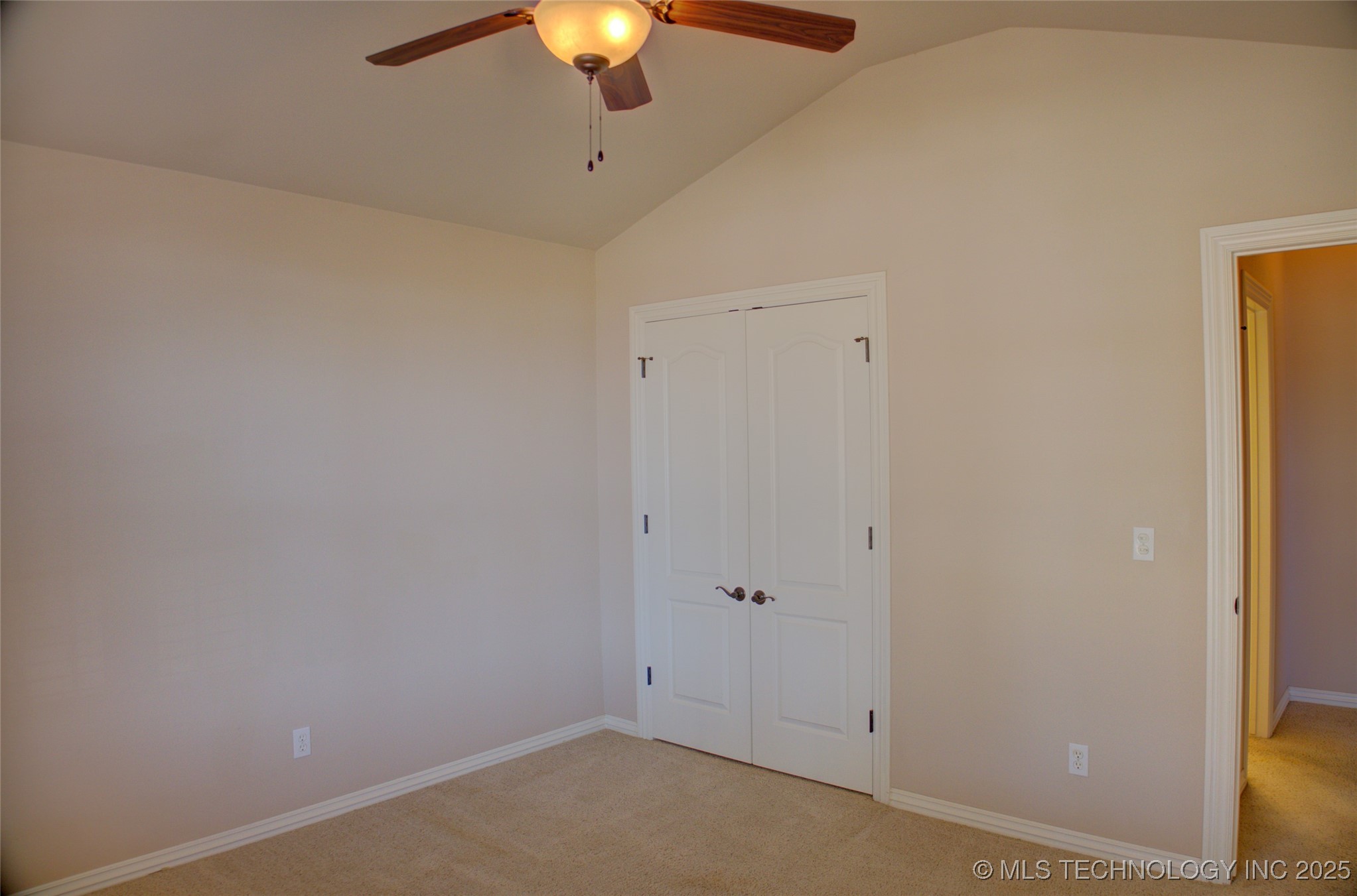 1920 Richmond Drive Property Photo 37