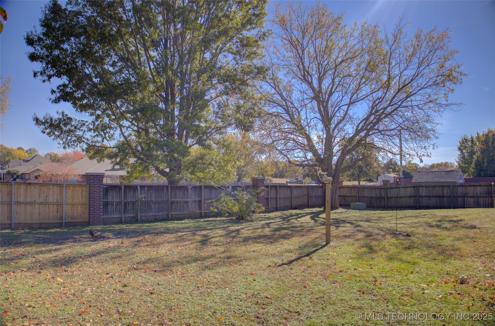 1920 Richmond Drive Property Photo 47