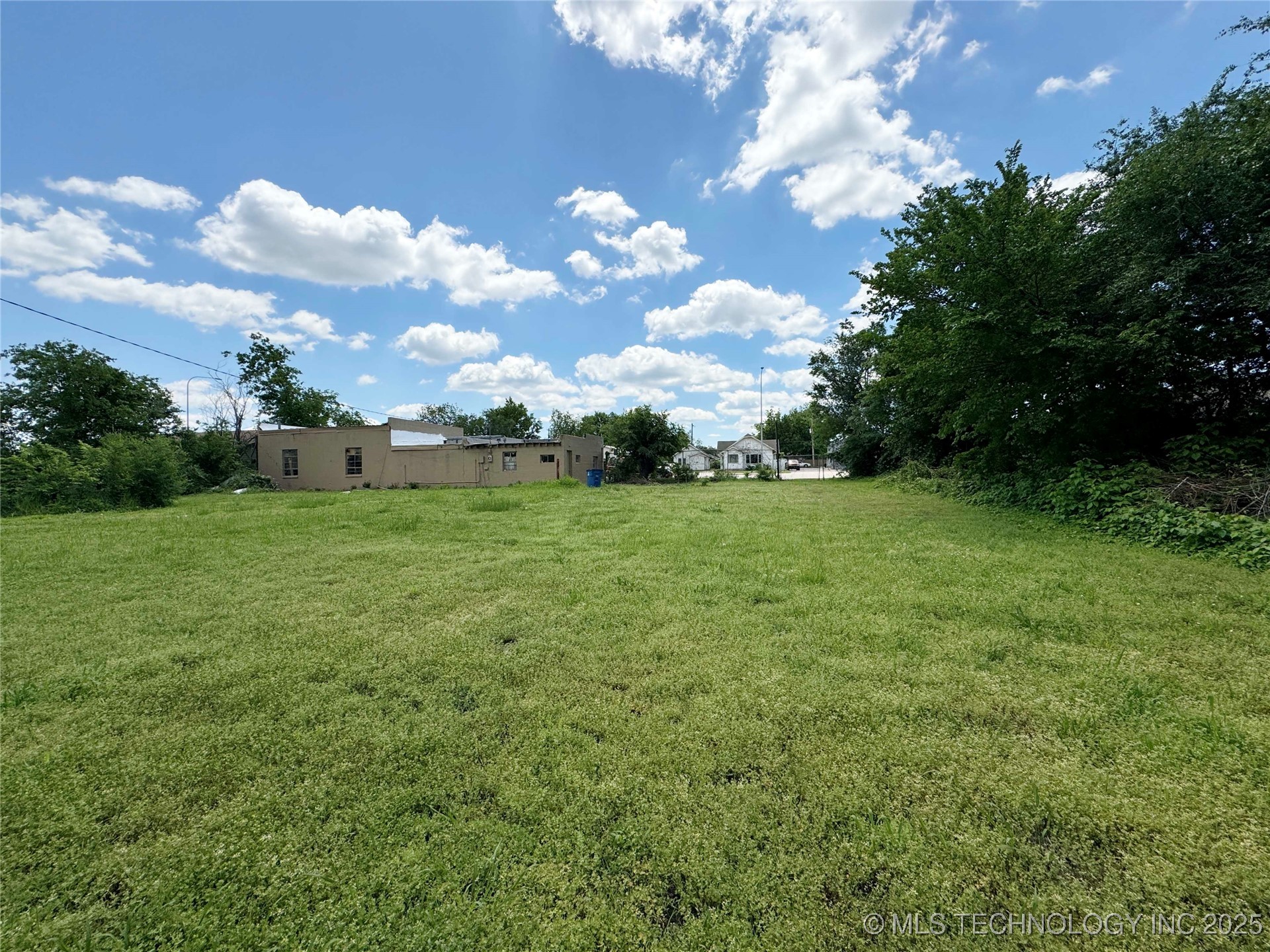 728 E Main Street Property Photo 13