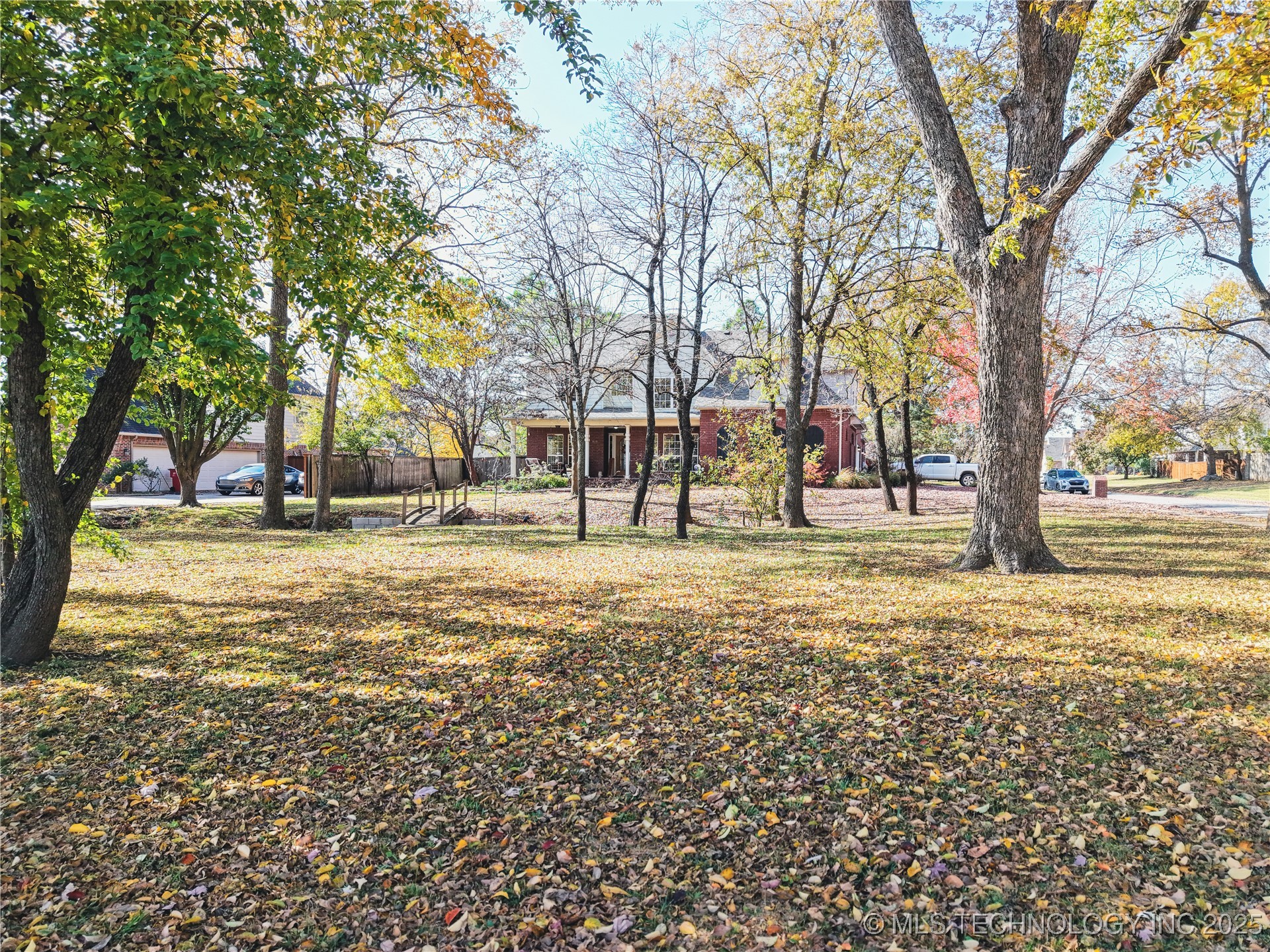 9124 N 138th East Avenue Property Photo 4