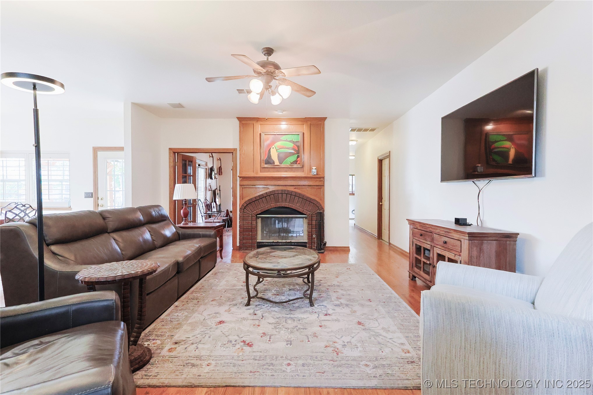 9124 N 138th East Avenue Property Photo 11