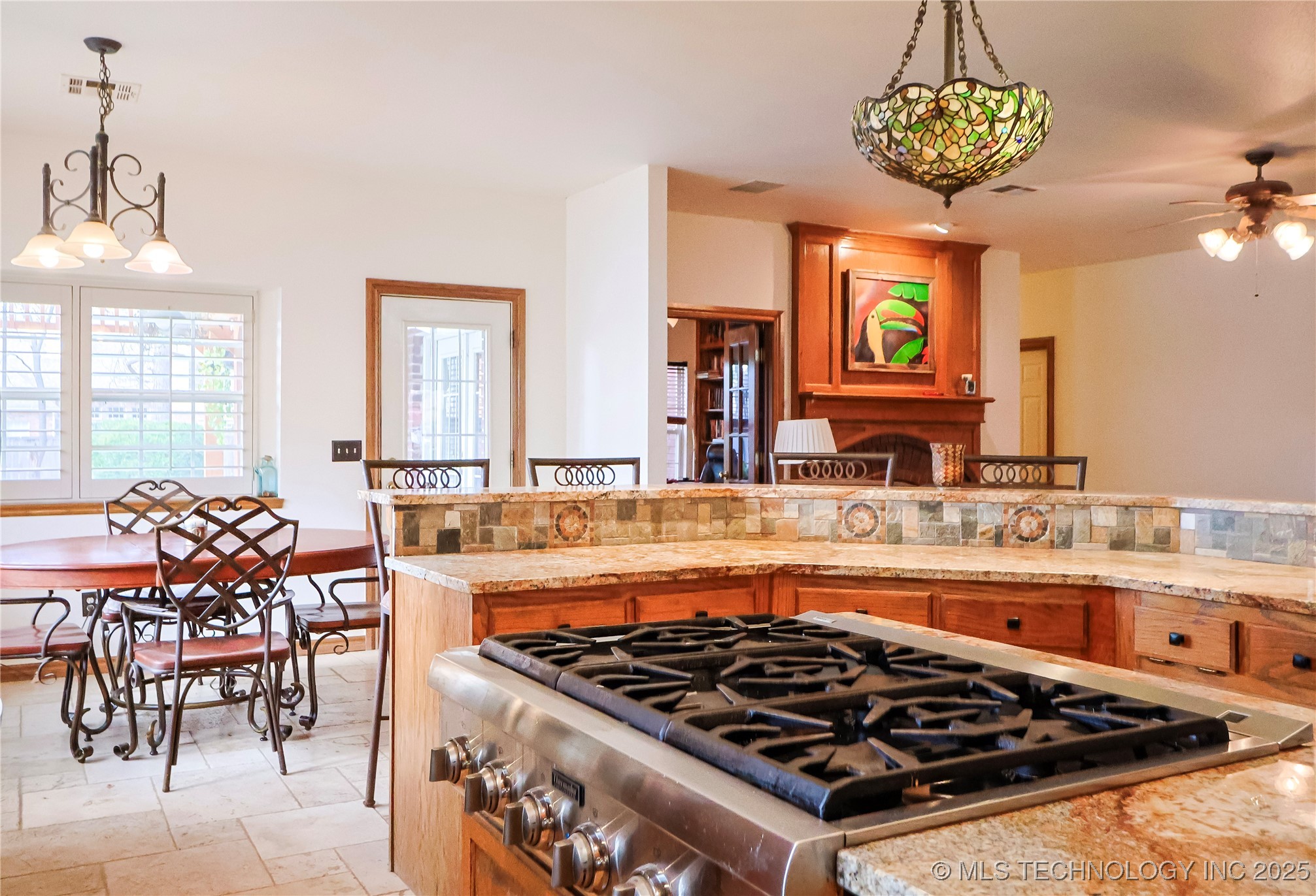 9124 N 138th East Avenue Property Photo 18