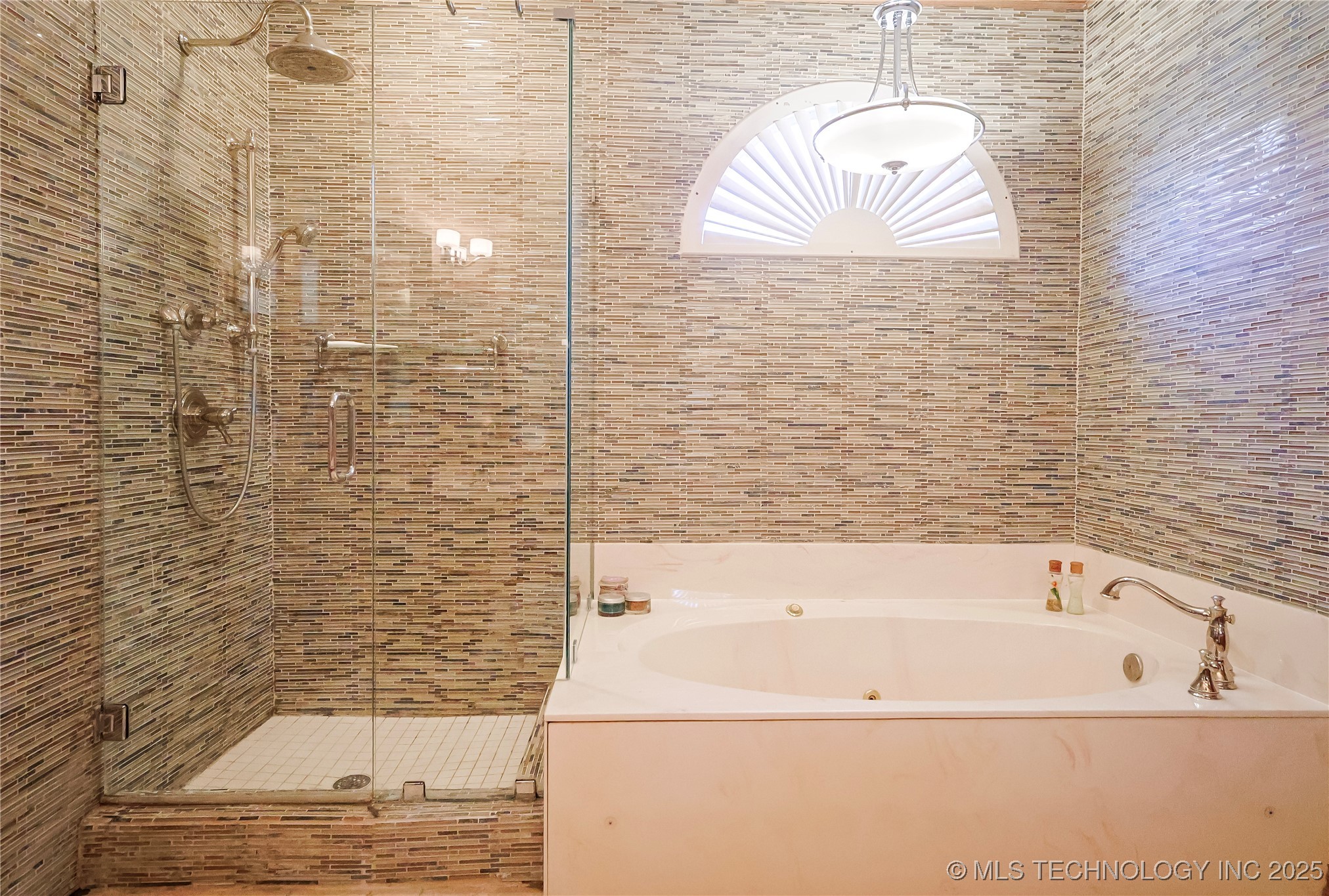 9124 N 138th East Avenue Property Photo 26