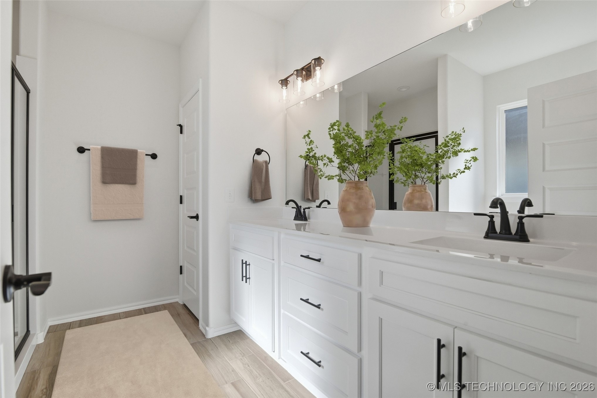 16289 S 89 Avenue E Property Photo 29