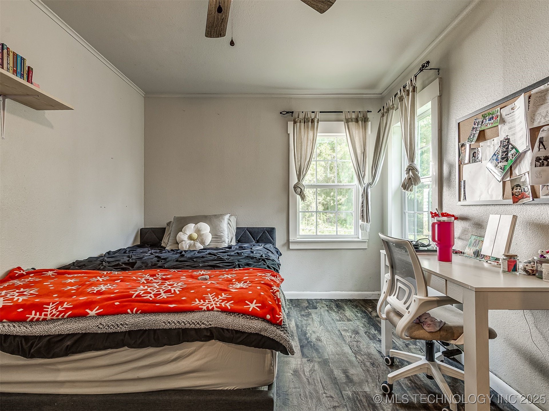 202 E Hickory Street Property Photo 21