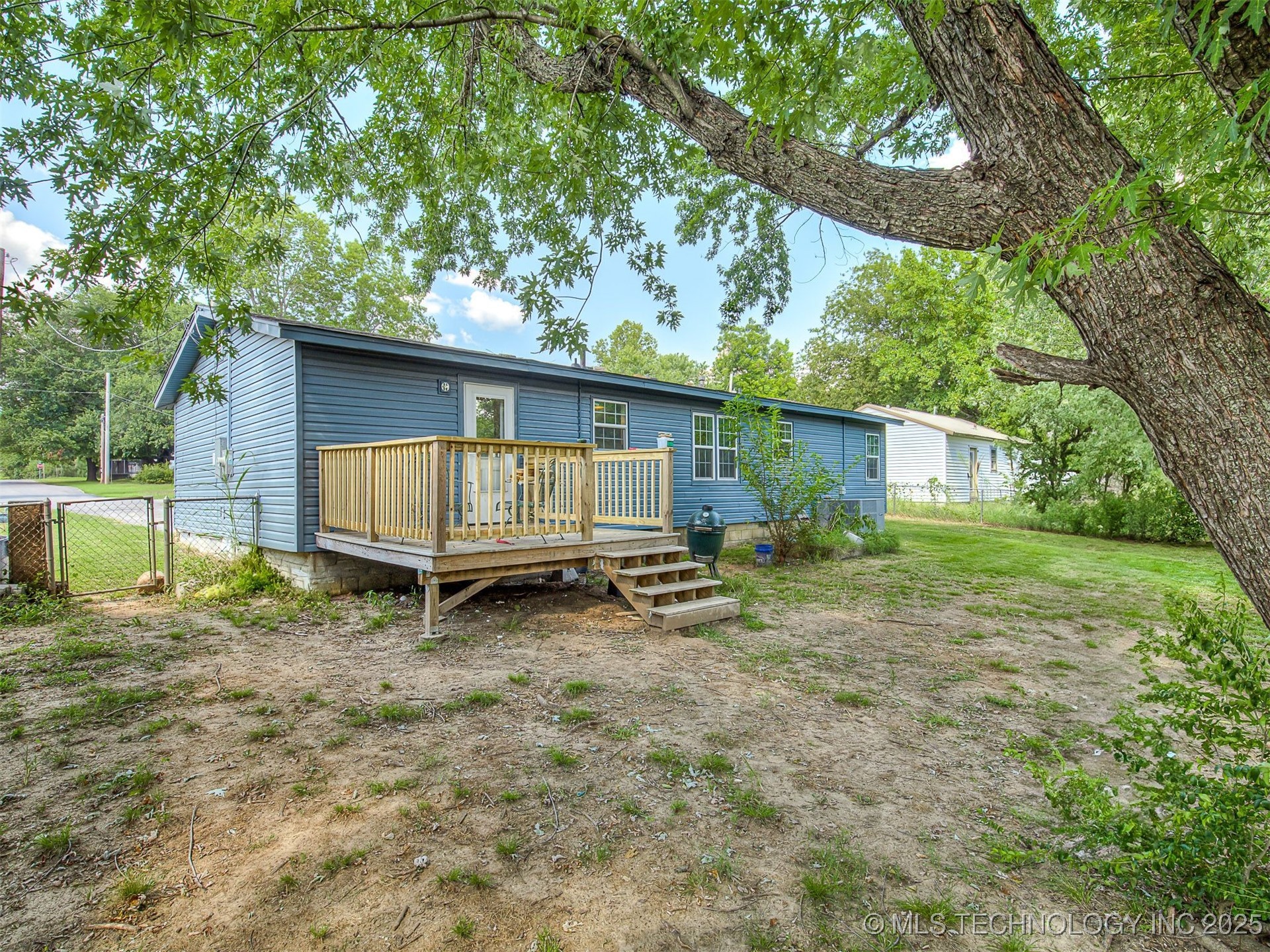 202 E Hickory Street Property Photo 40