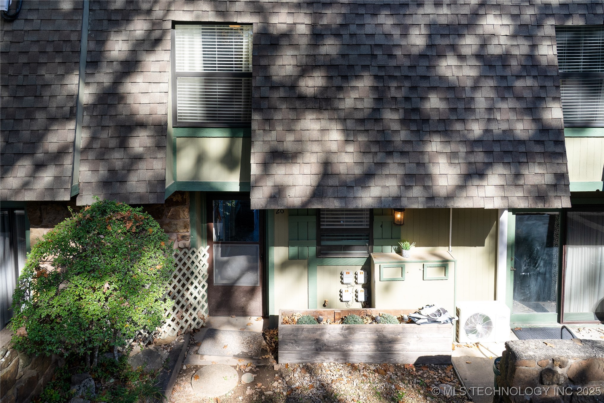 450779 E 341 Road 26 Property Photo 1