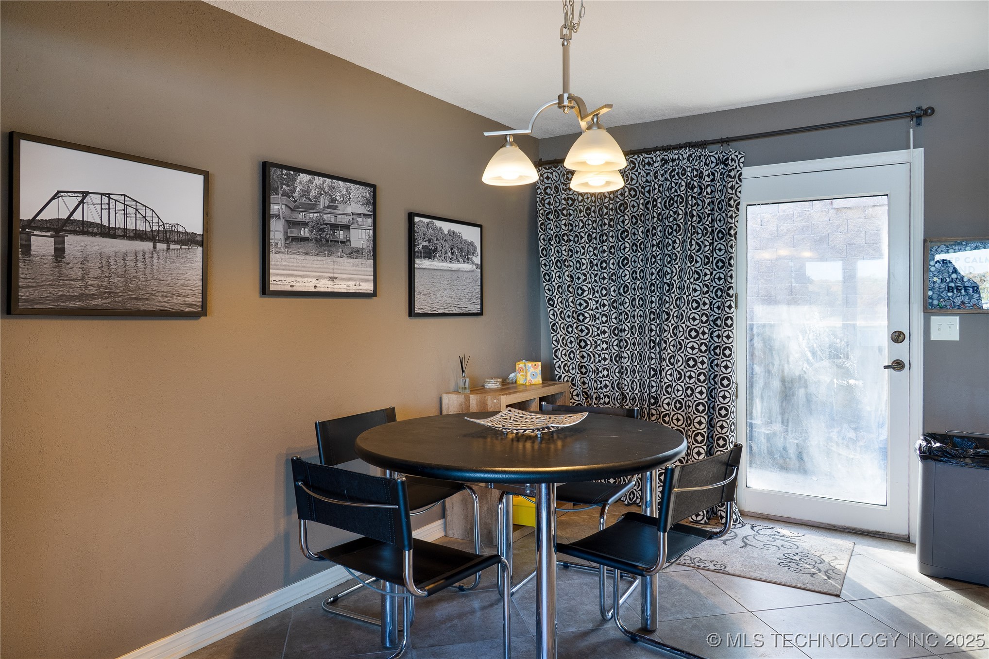 450779 E 341 Road 26 Property Photo 7