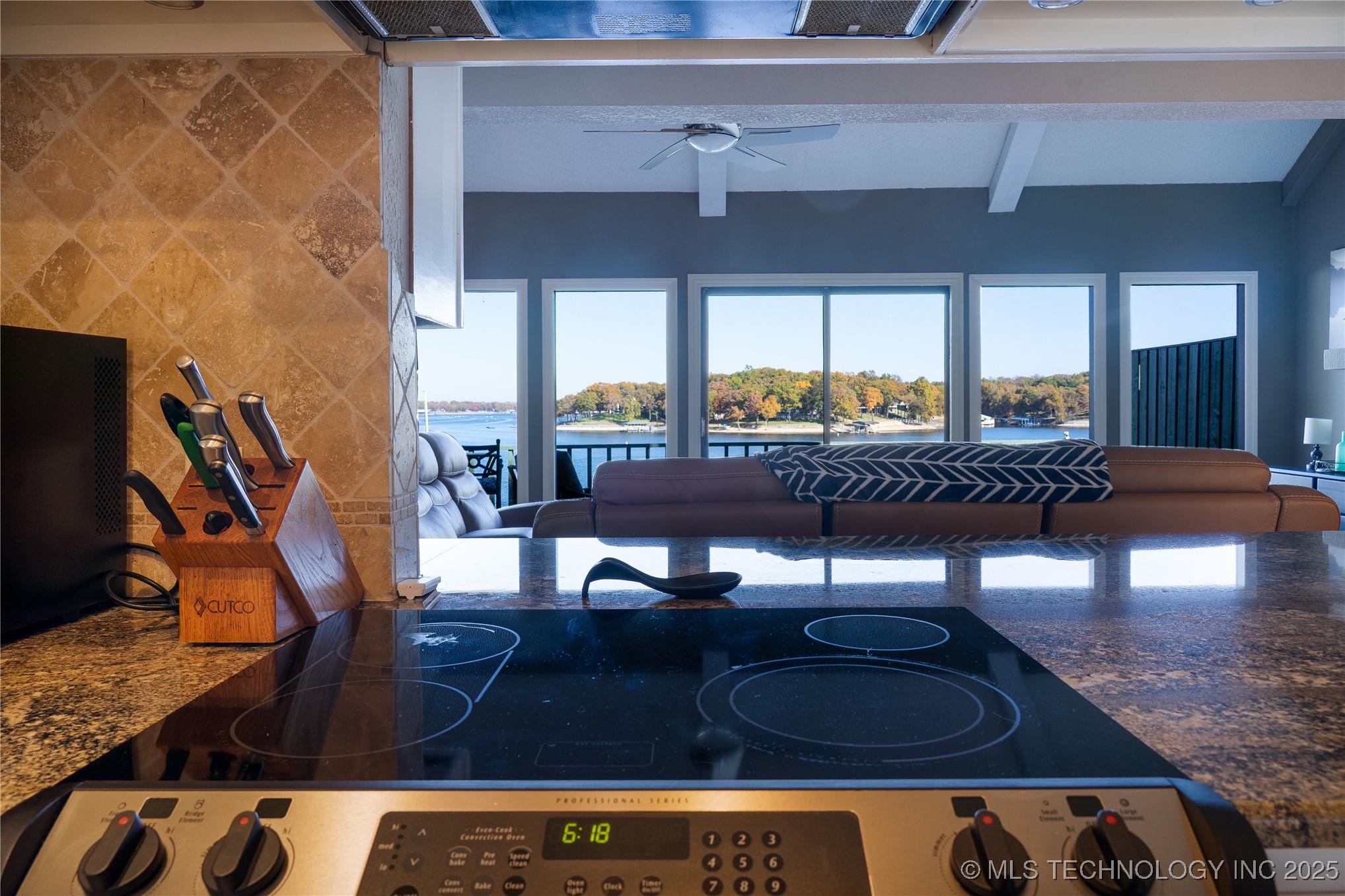 450779 E 341 Road 26 Property Photo 11