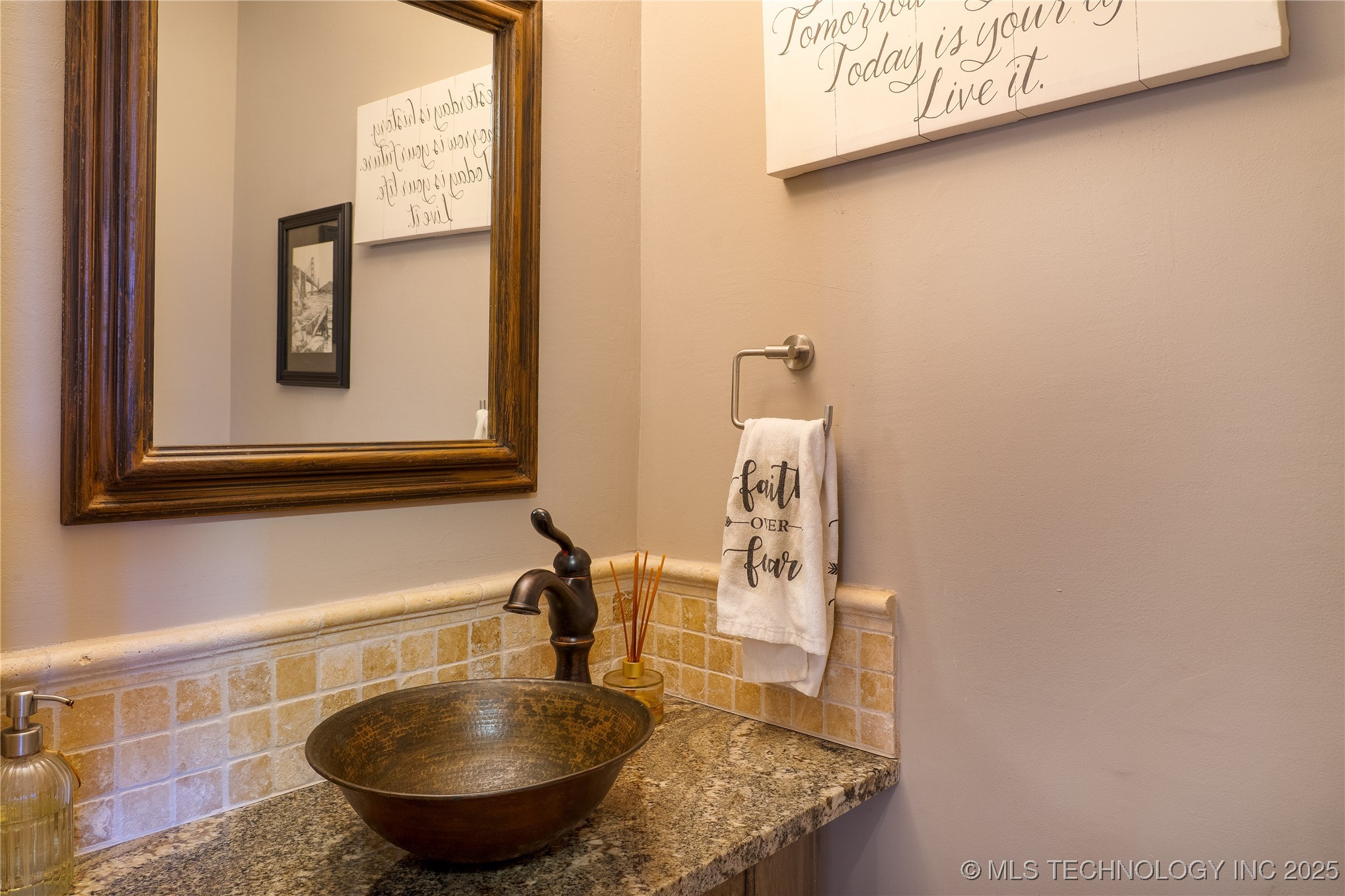 450779 E 341 Road 26 Property Photo 12