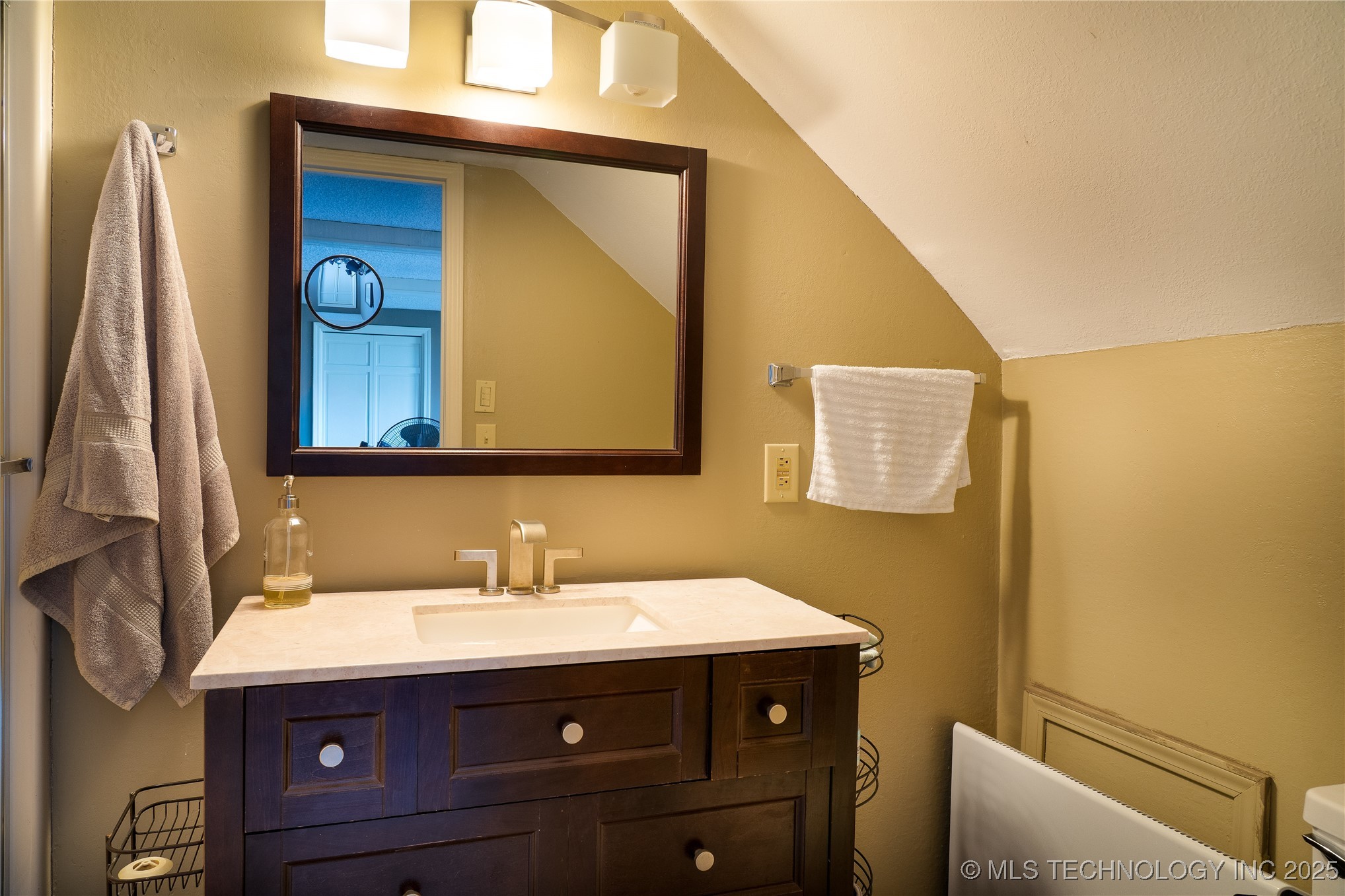 450779 E 341 Road 26 Property Photo 24