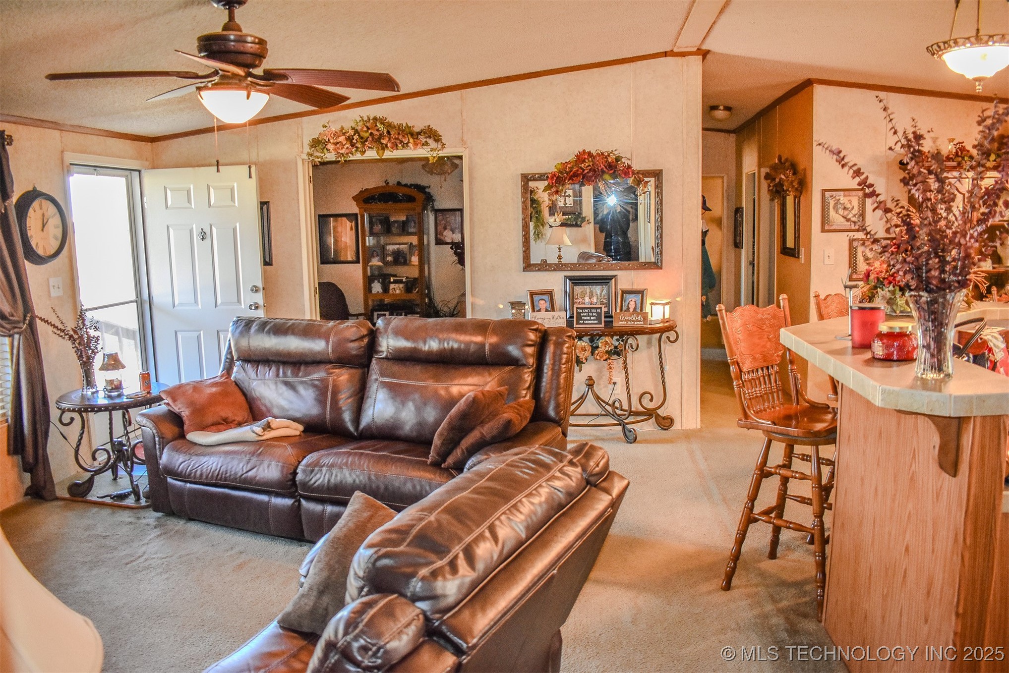 2418 E 2090 Road Property Photo 5