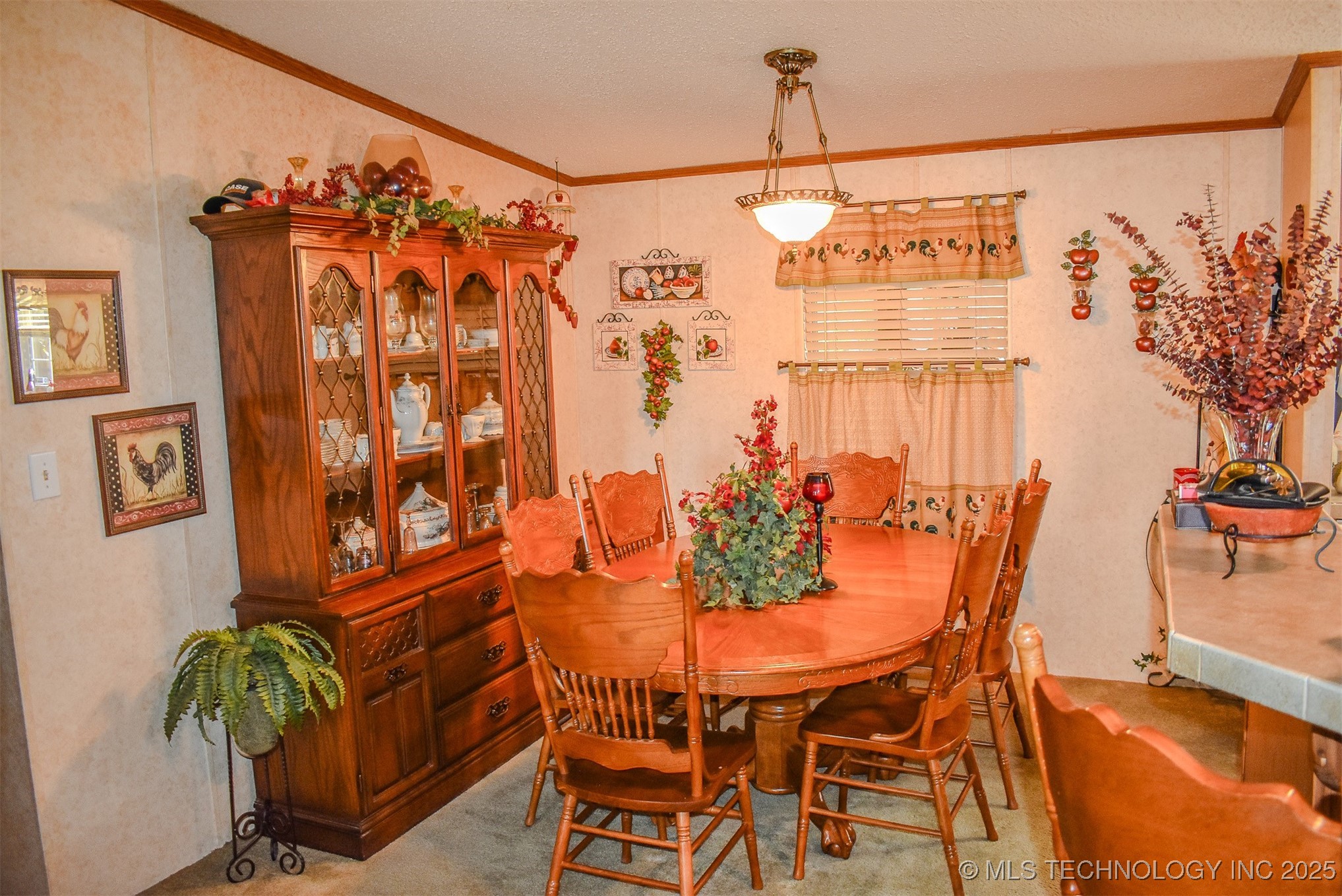 2418 E 2090 Road Property Photo 8