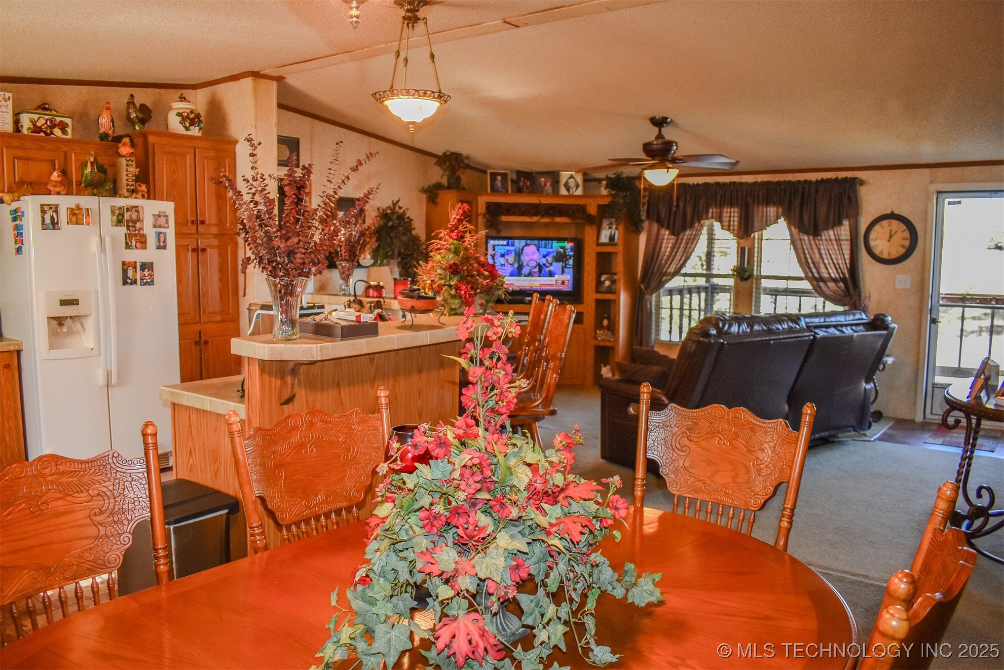 2418 E 2090 Road Property Photo 9