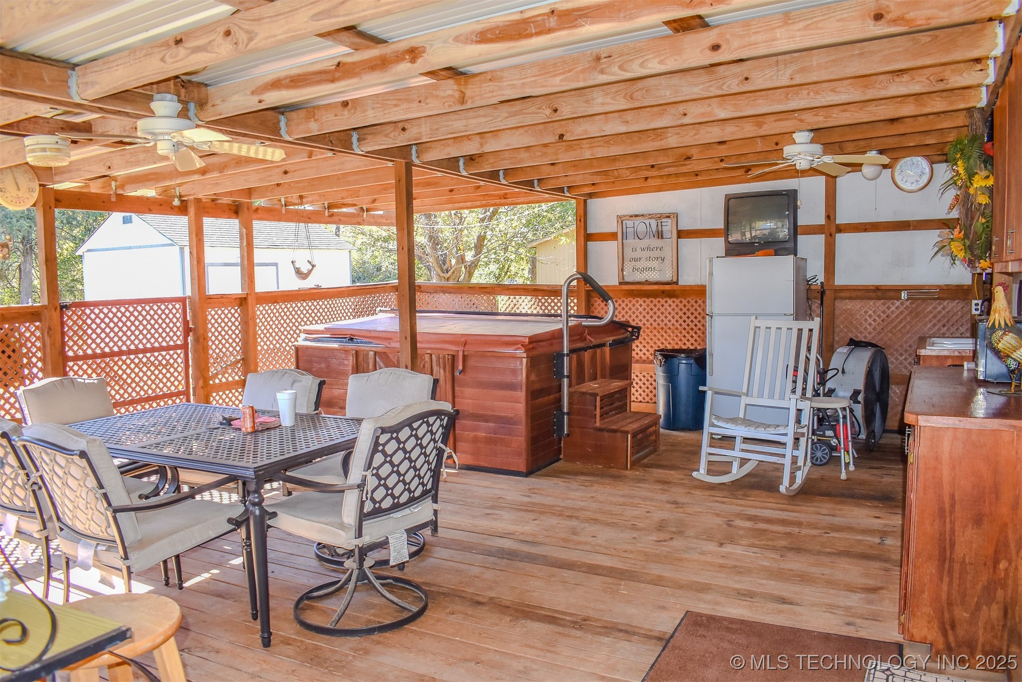 2418 E 2090 Road Property Photo 27