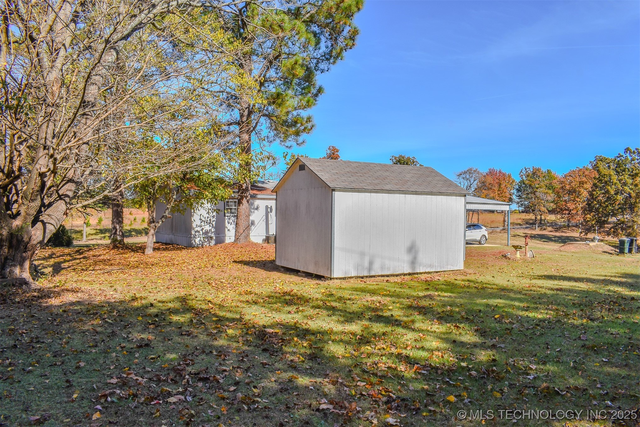 2418 E 2090 Road Property Photo 41