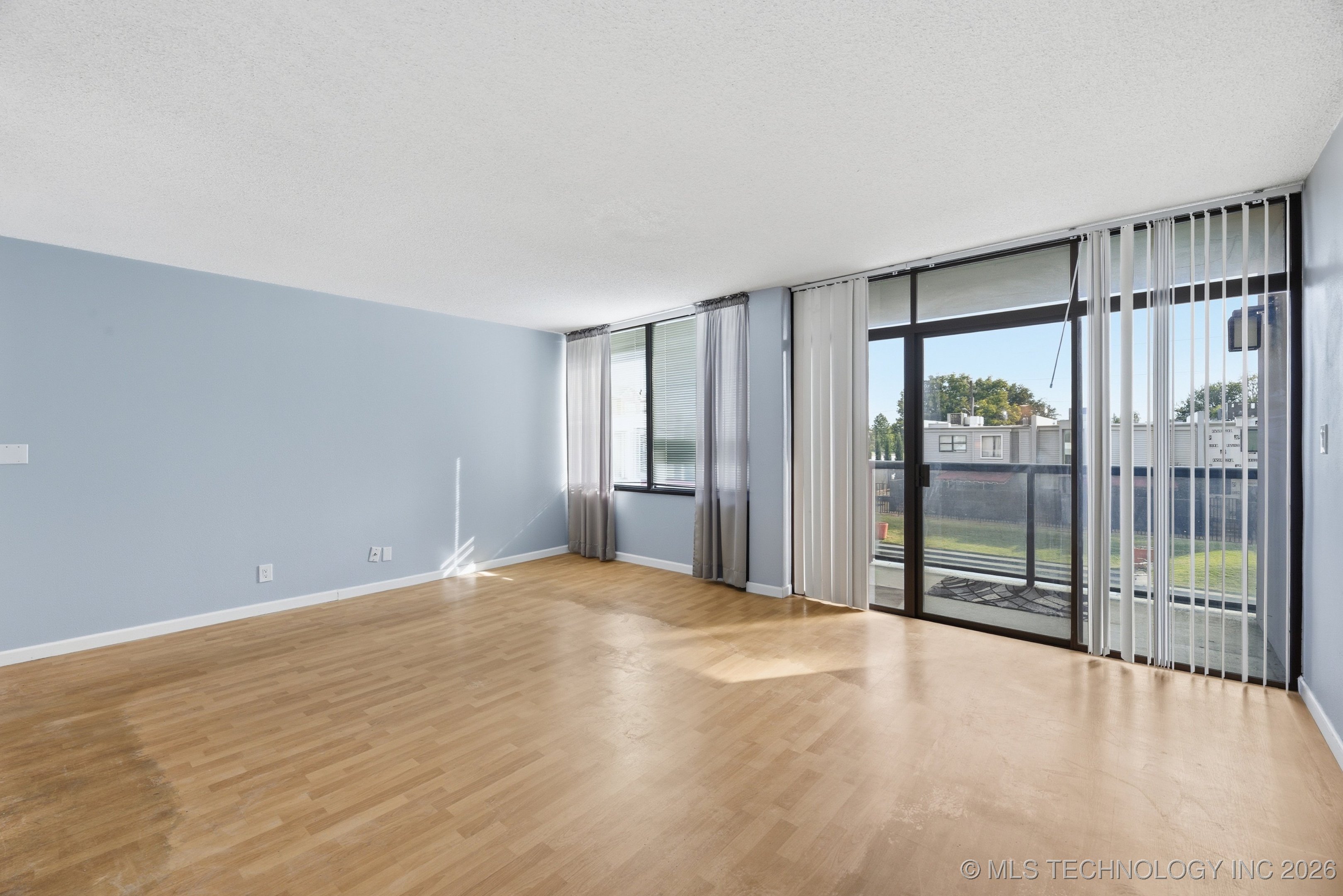 410 W 7th Street 222d Property Photo 5