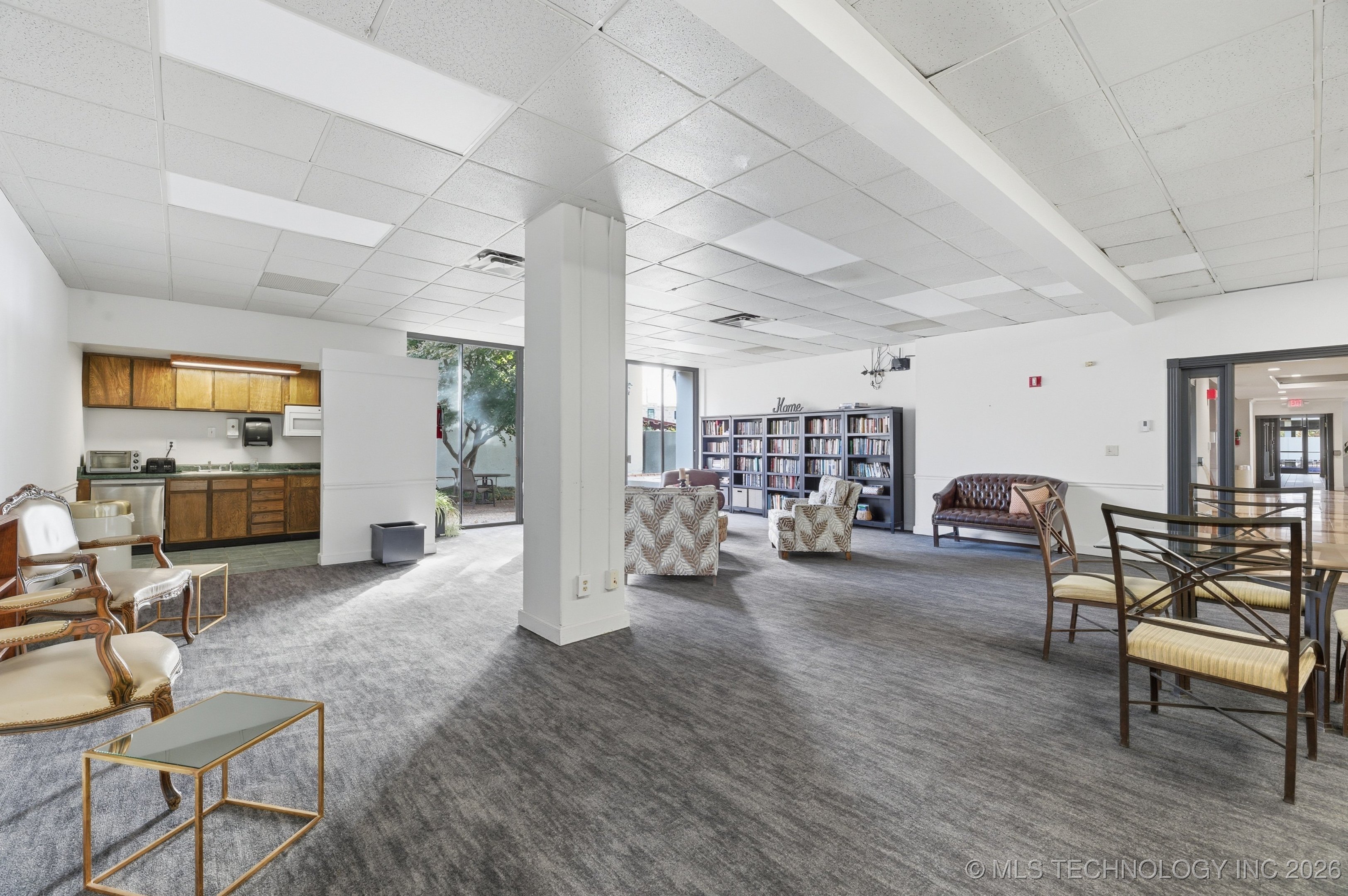 410 W 7th Street 222d Property Photo 17