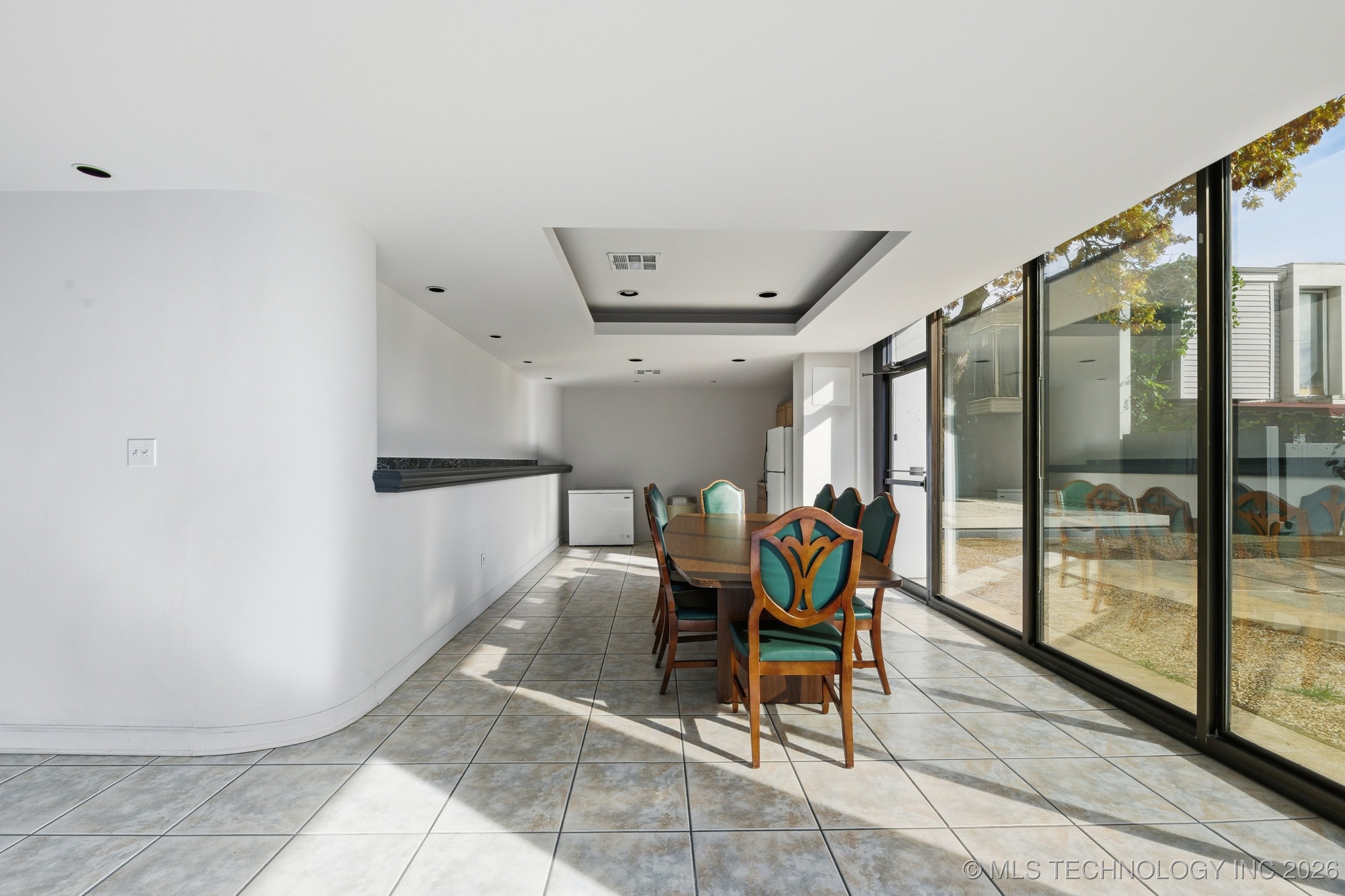 410 W 7th Street 222d Property Photo 19