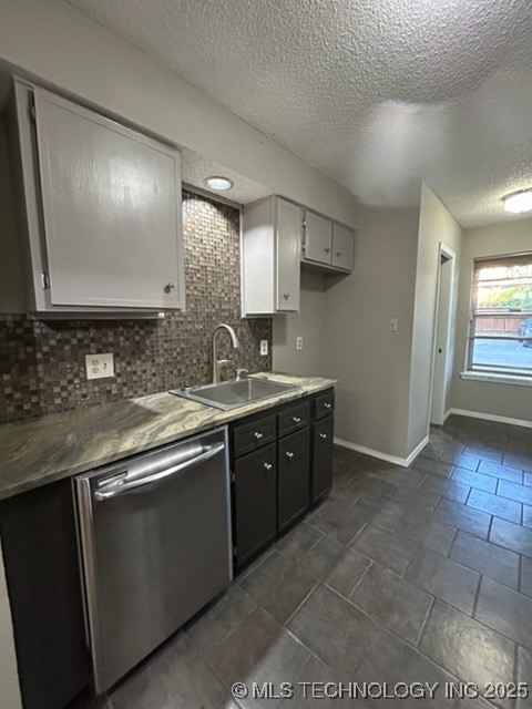 2221 E 67th Street 1310 Property Photo 5