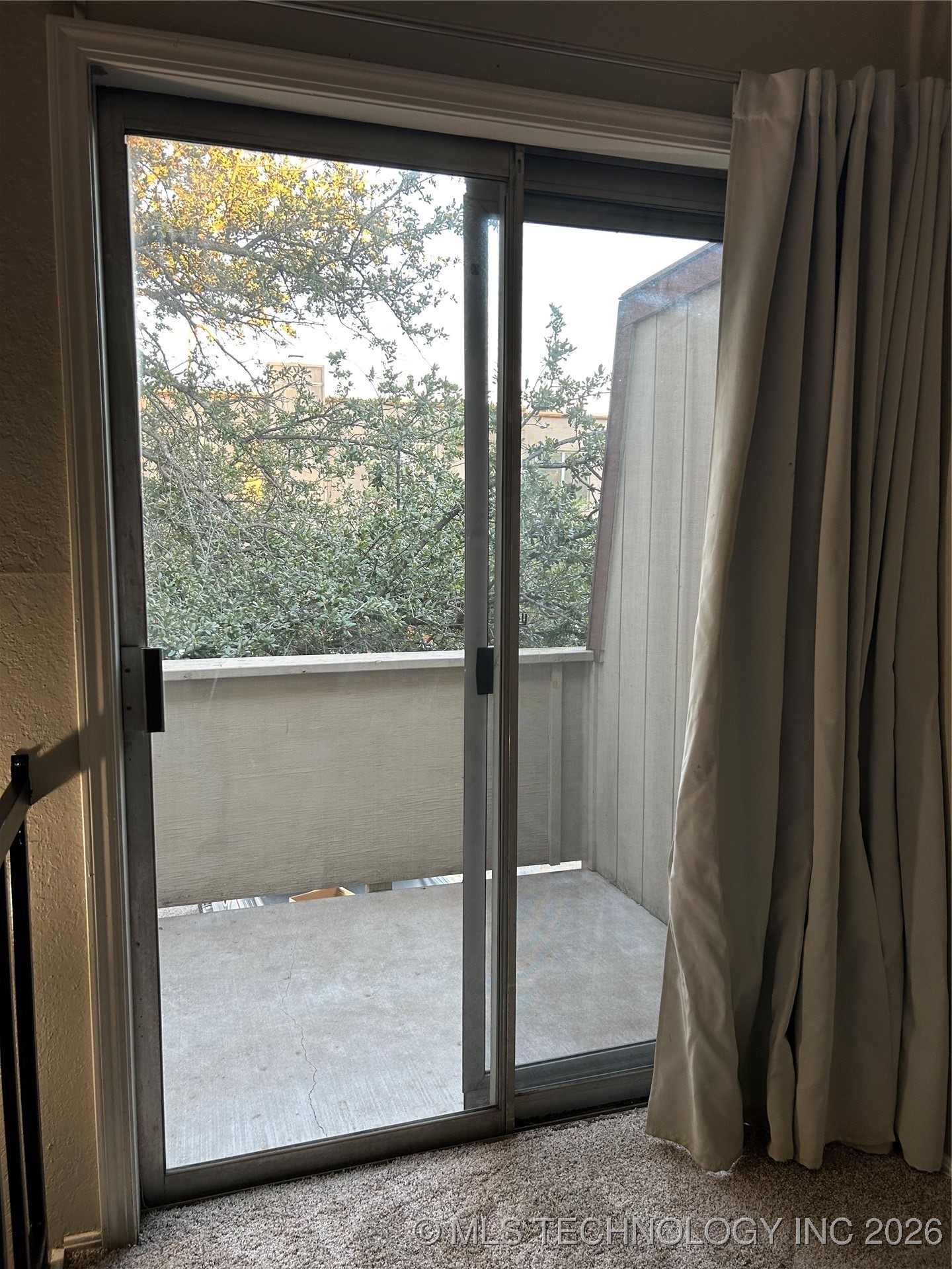 2221 E 67th Street 1310 Property Photo 20