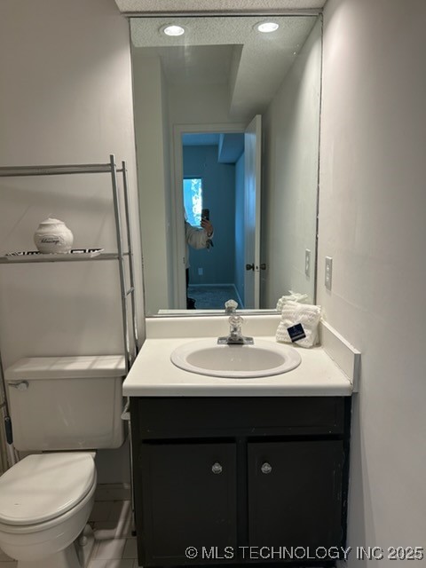 2221 E 67th Street 1310 Property Photo 27