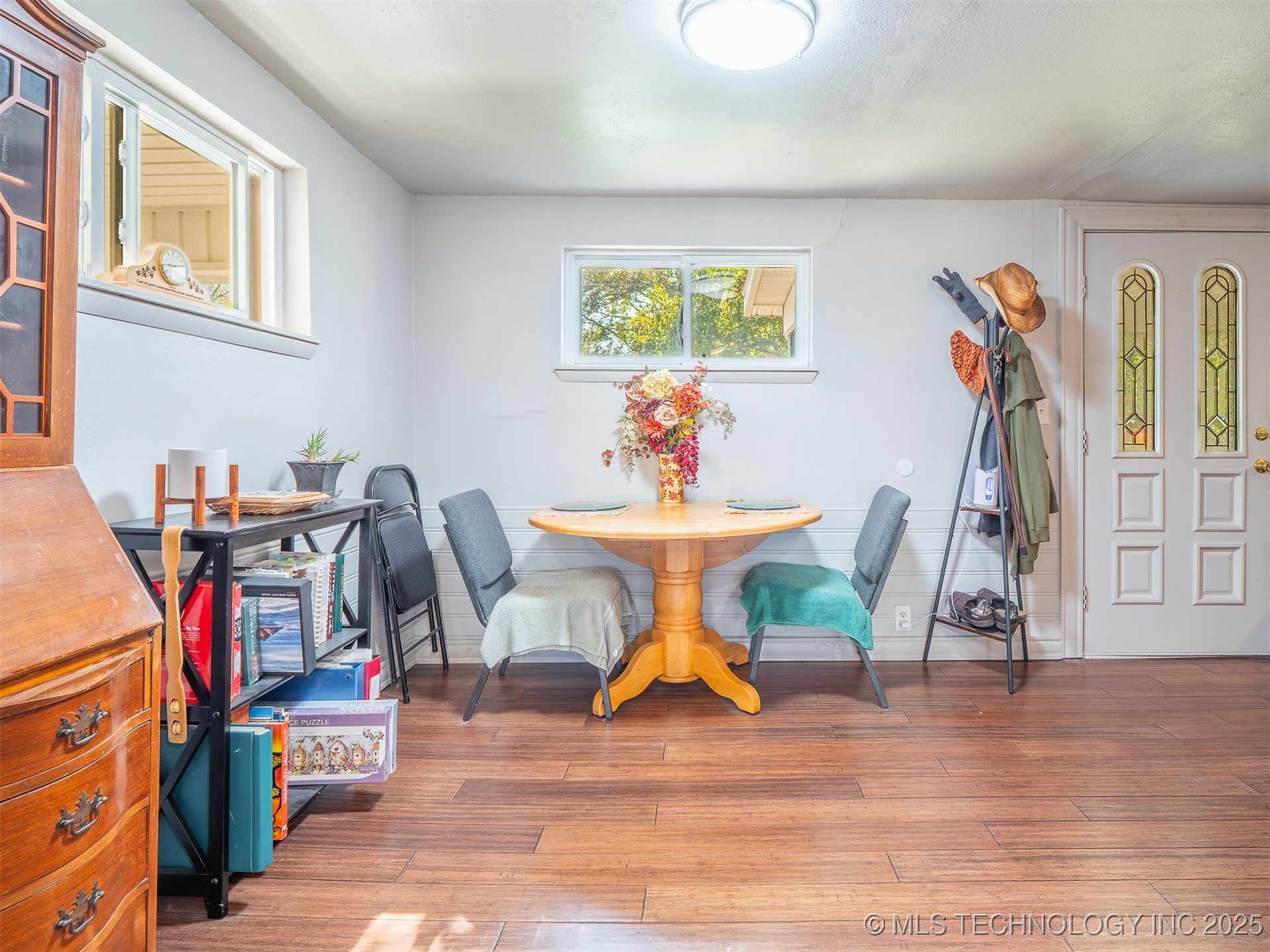 535 E Rock Avenue Property Photo 11