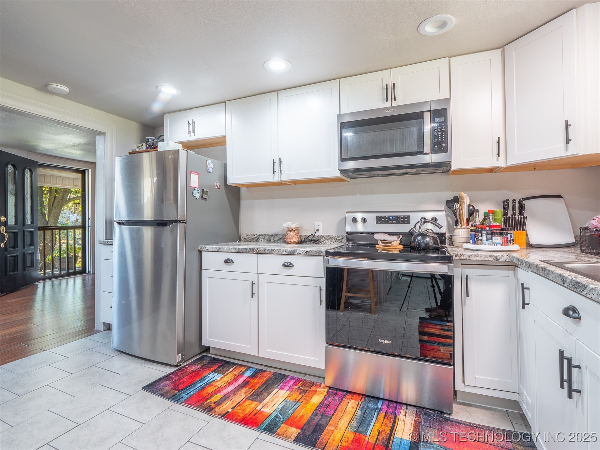 535 E Rock Avenue Property Photo 12